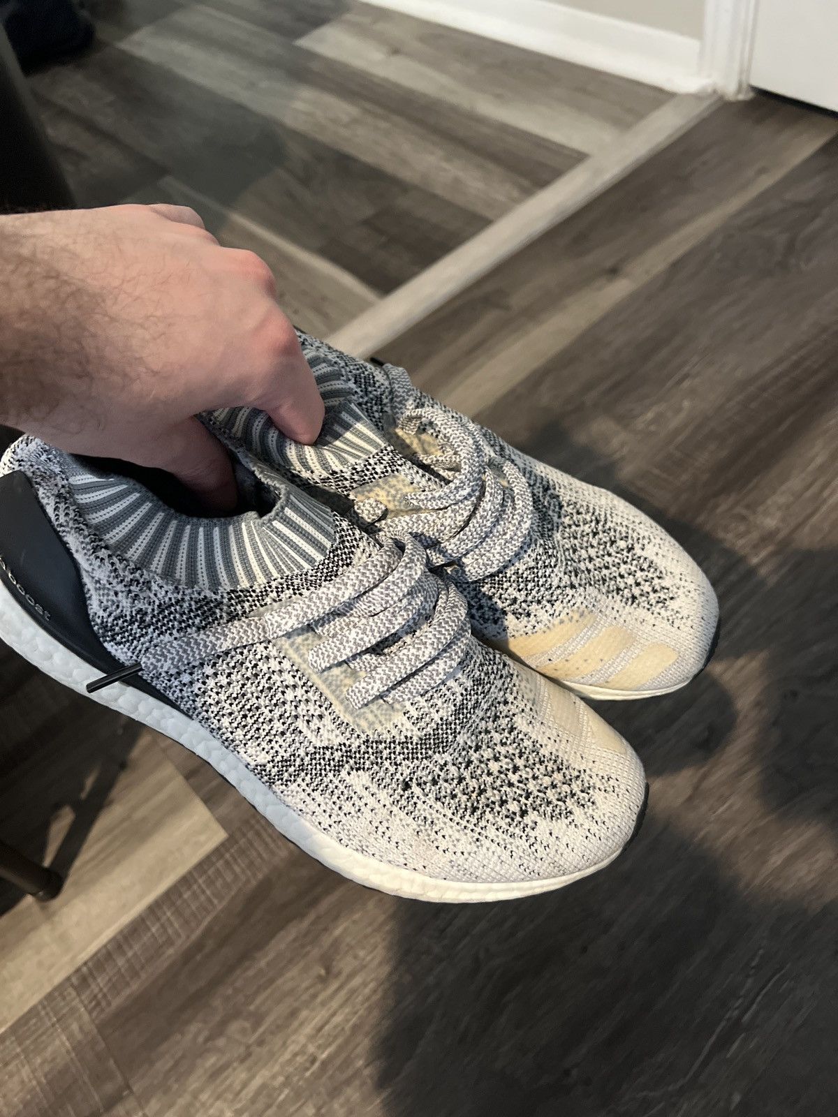 Adidas Ultraboost oreo Size US 9 / EU 42 - 5 Thumbnail