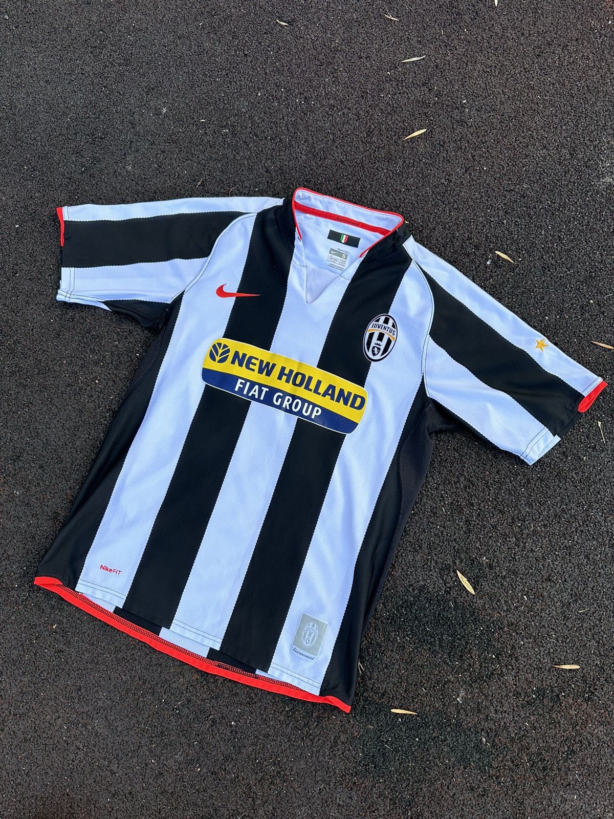 Nike Juventus jersey 2007/2008 Nike Size US S / EU 44-46 / 1 - 2 Thumbnail