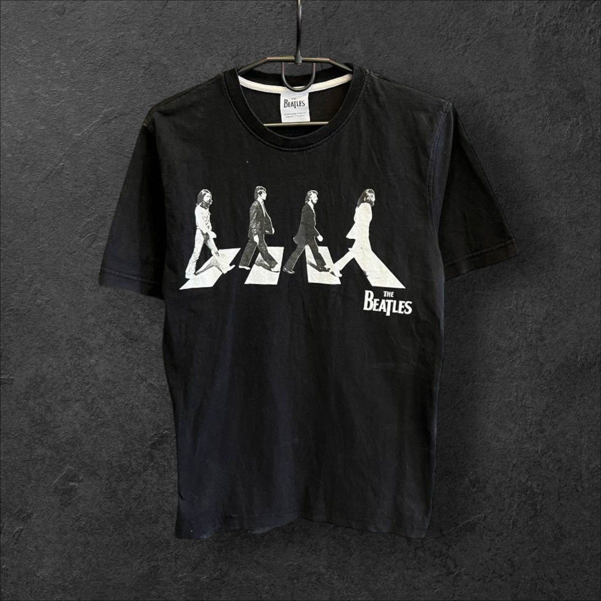 Band Tees The Beatles 2009 Abbey Road Album Band T shirt Tee Black Size US M / EU 48-50 / 2 - 1 Thumbnail