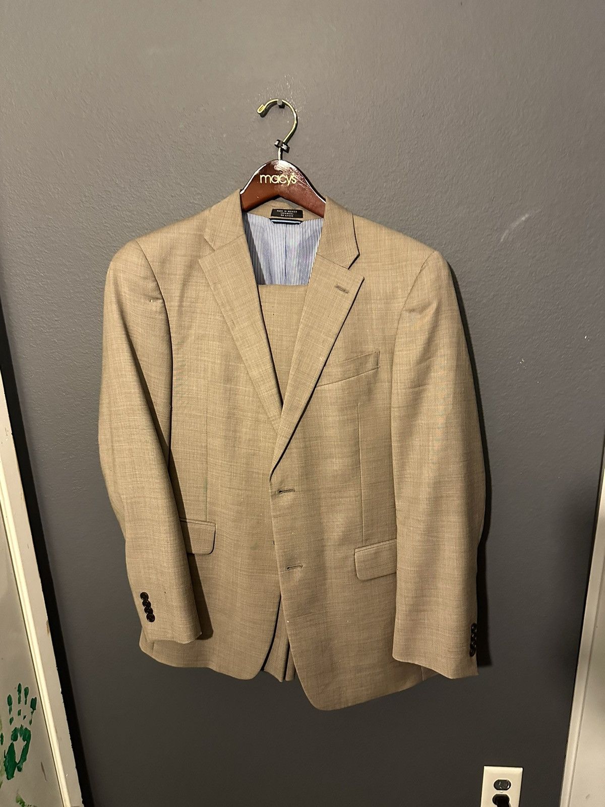 Tommy Hilfiger Tommy Hilfiger Suit Size 38R - 1 Thumbnail
