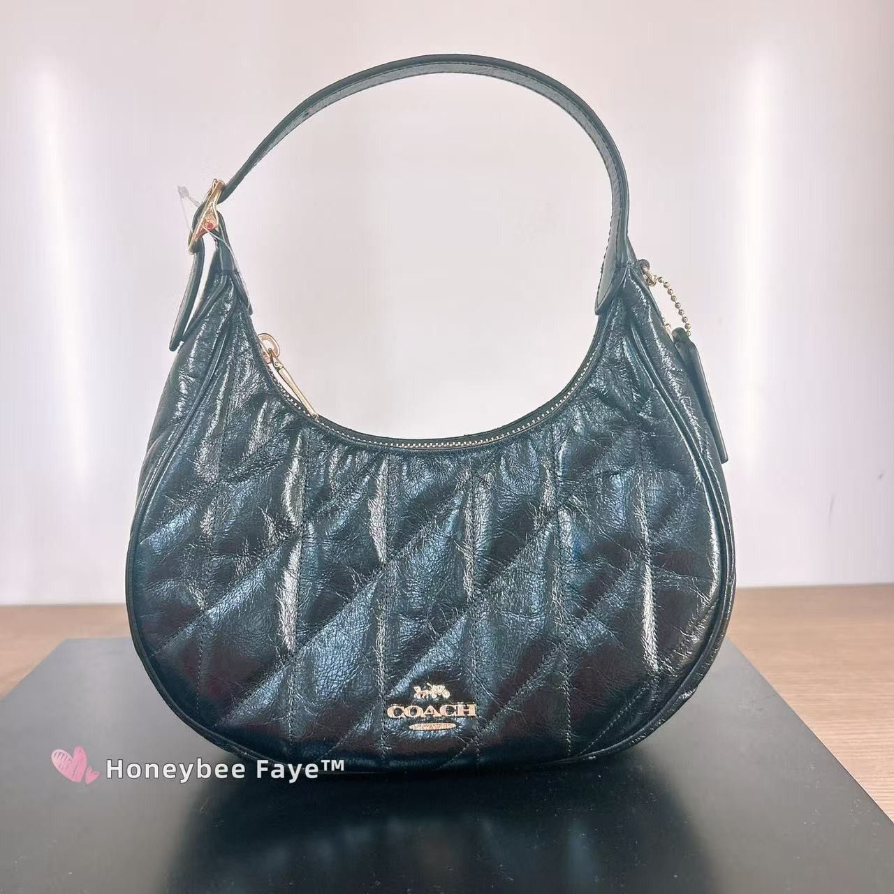 Coach Emily Shoulder Bag With Quilting CDX21 Size ONE SIZE - 1 Thumbnail