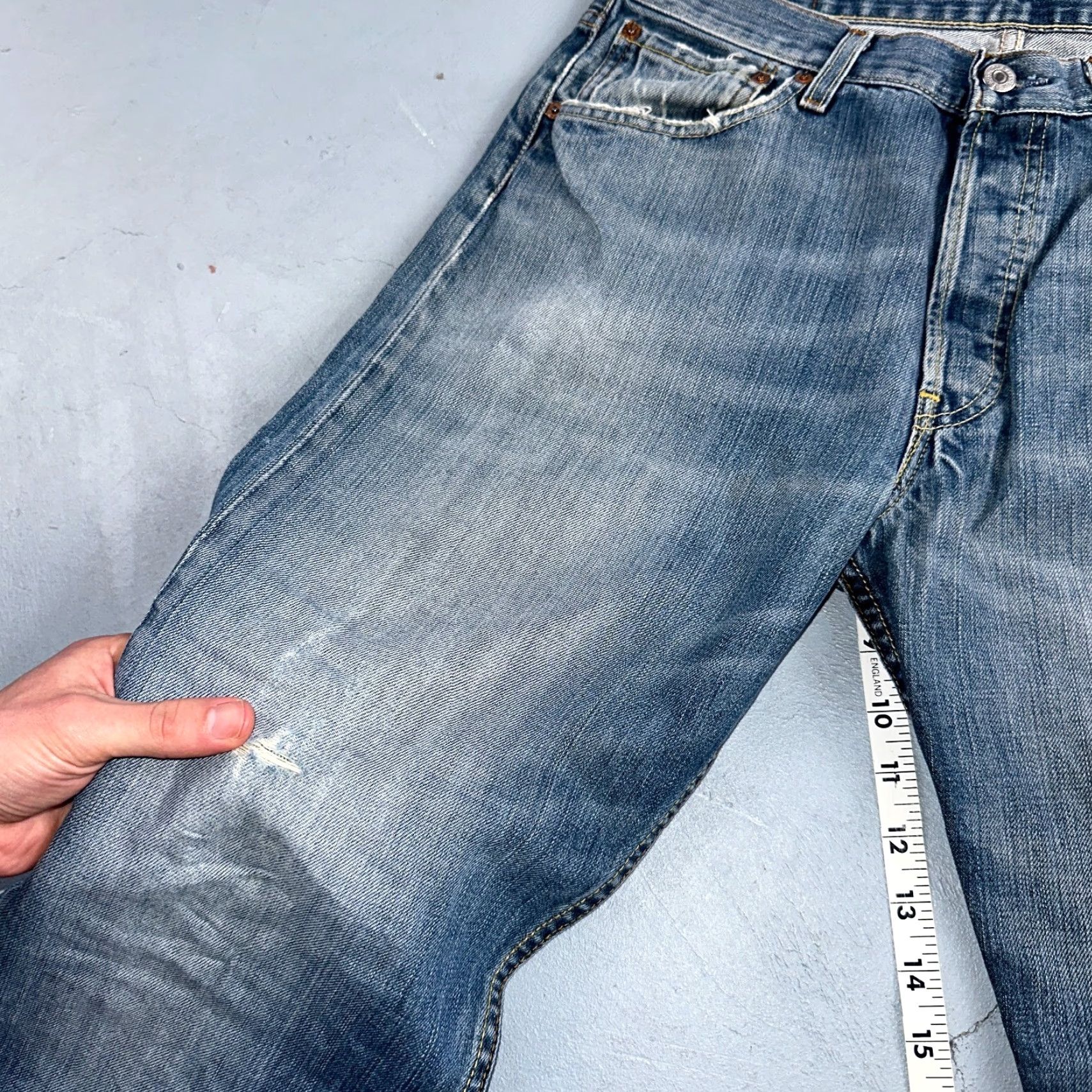 Levi's Levis 501 Vintage Y2K XX Straight Leg Jeans Blue Med Wash 33x32 32x31 Levi's 501 Jeans Mens Denim 90s Straight Vintage Blue Size US 33 - 7 Thumbnail