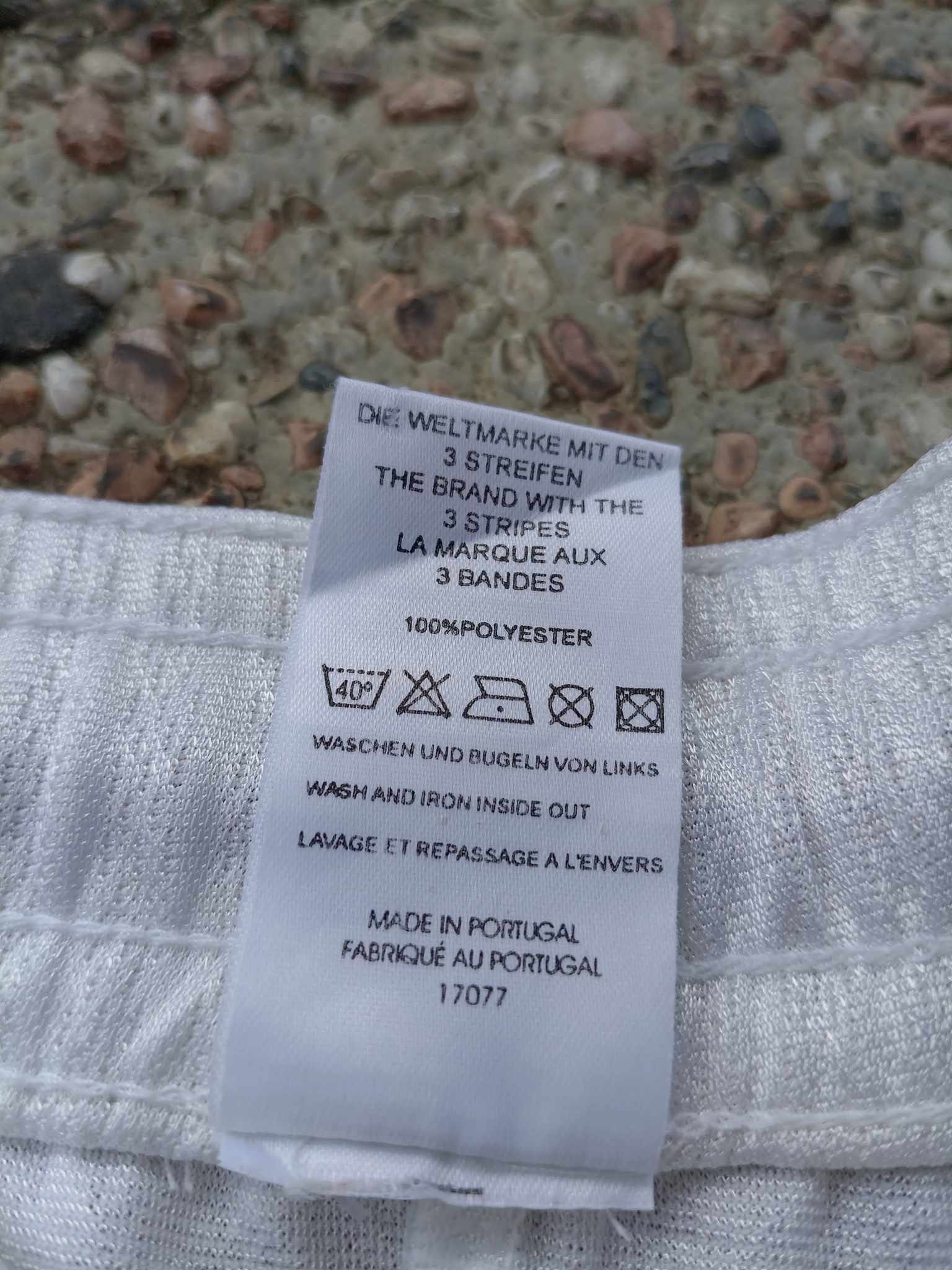 Adidas Vintage Adidas Real Madrid shorts size 32-38 Size US 36 / EU 52 - 7 Thumbnail