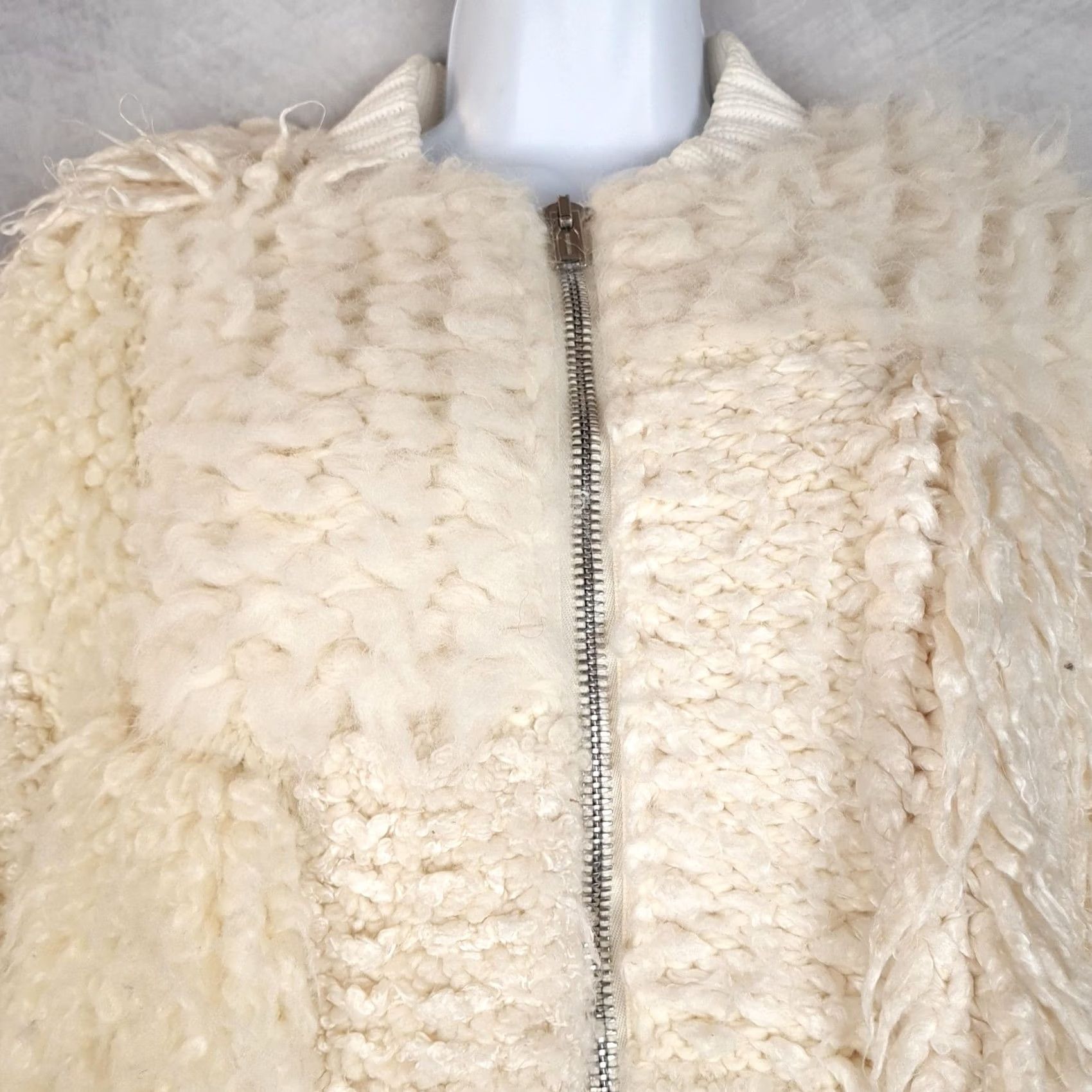 Helmut Lang VINTAGE Helmut Lang Jacket Womens XS White Shearling Wool Bomber Zip Size XS / US 0-2 / IT 36-38 - 2 Thumbnail