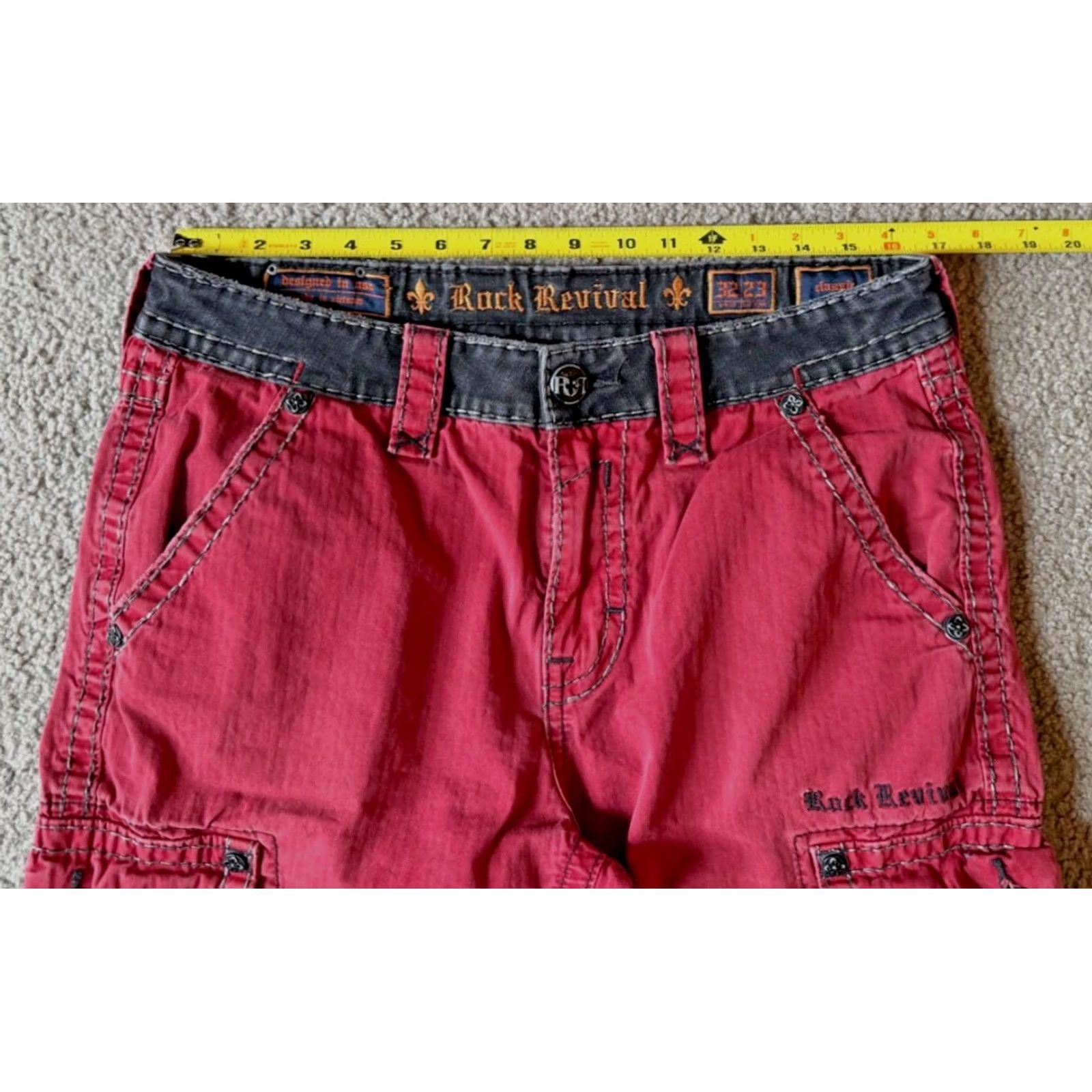 Vintage VINTAGE Rock Revival Cargo Shorts Men's 32 Red/Black Embroidered Studded Relaxed Cotton Front Flat 11in Inseam Work Casual Travel Size US 32 / EU 48 - 3 Thumbnail