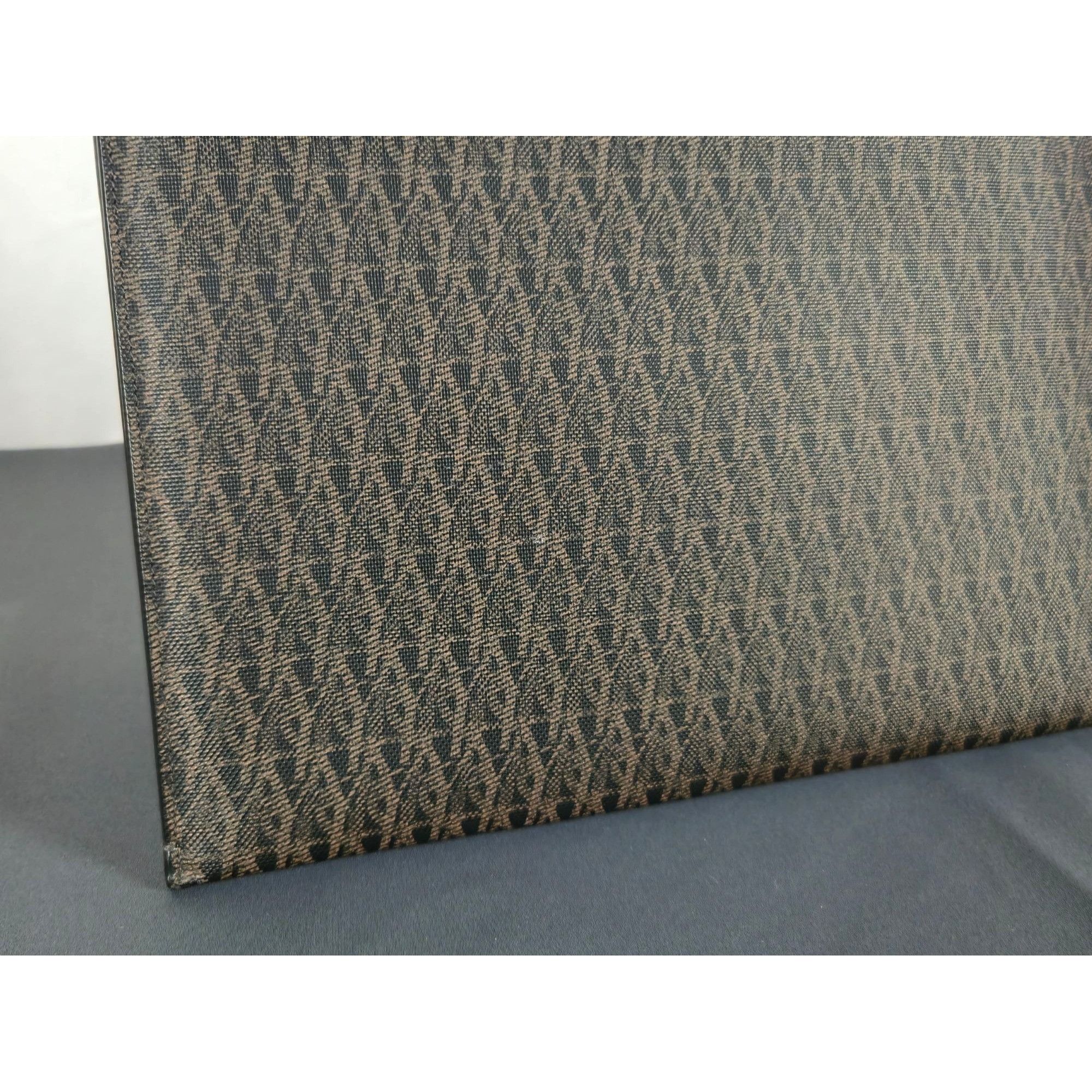 Saint Laurent Paris Saint Laurent Monogram Coated Canvas & Leather Pouch With Go Size ONE SIZE - 4 Thumbnail