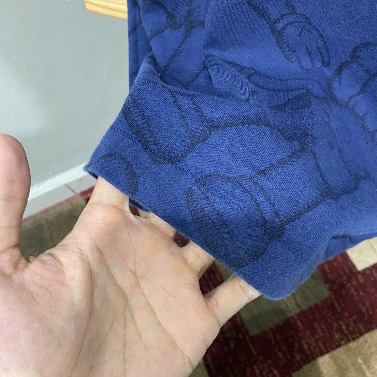 Kaws × Uniqlo KAWS x Uniqlo All Over Holiday Print Tee Blue Companion Size US XS / EU 42 / 0 - 6 Thumbnail