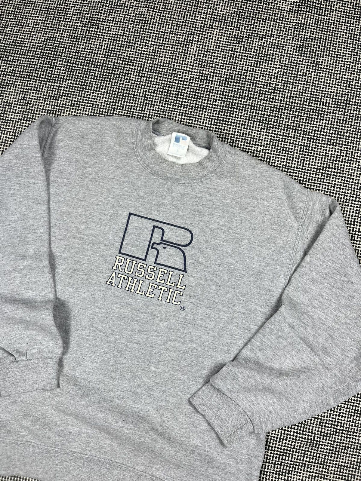Russell Athletic × Vintage Russel athletic vintage y2k sweatshirt crewneck Size US S / EU 44-46 / 1 - 2 Thumbnail