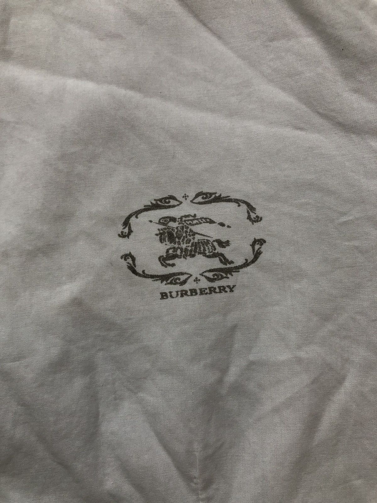 Burberry Shirt Burberry small logo white Size US XS / EU 42 / 0 - 4 Thumbnail