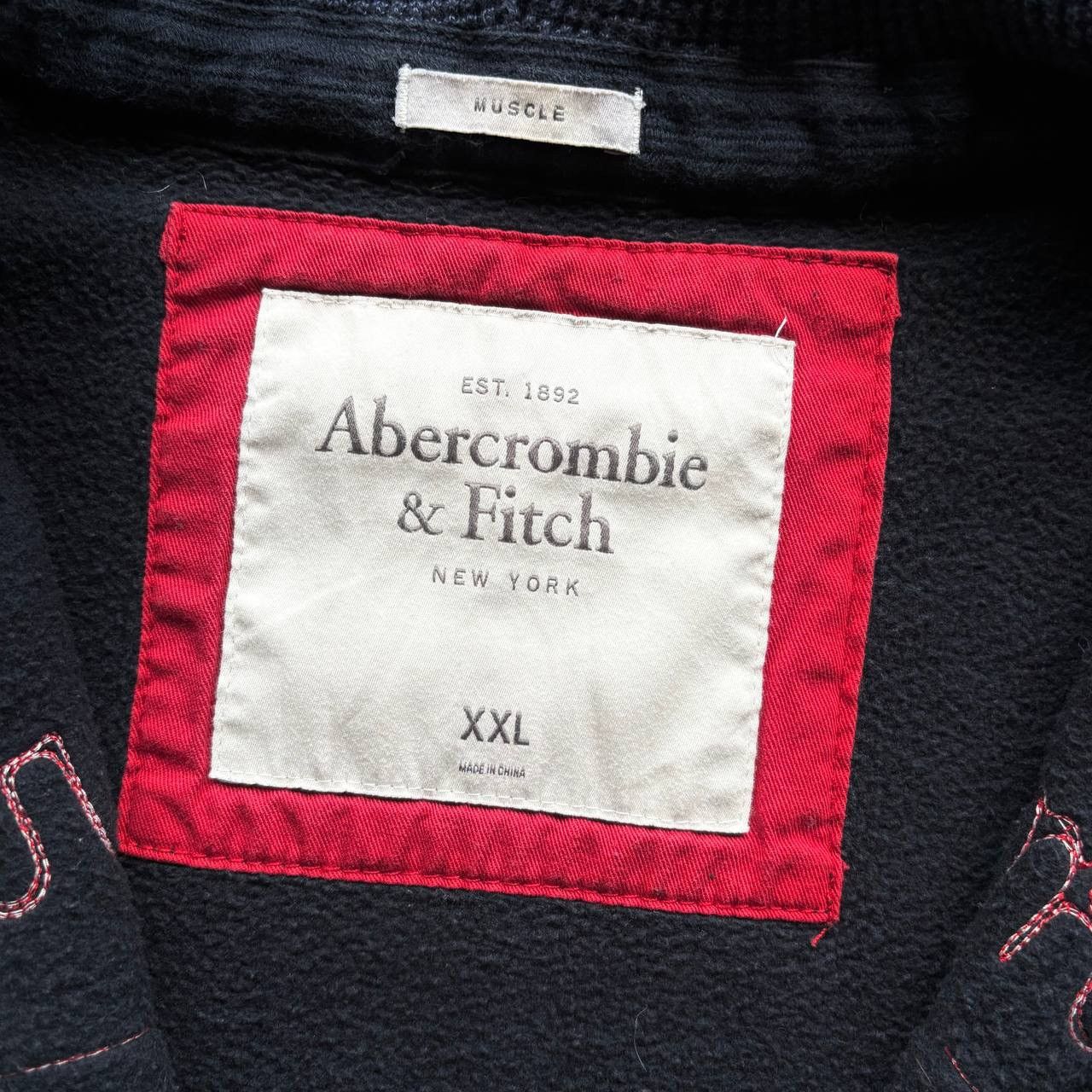 Abercrombie & Fitch Vintage Abercrombie & Fitch Full Zip Distressed Black Hoodie Size US XXL / EU 58 / 5 - 17 Thumbnail