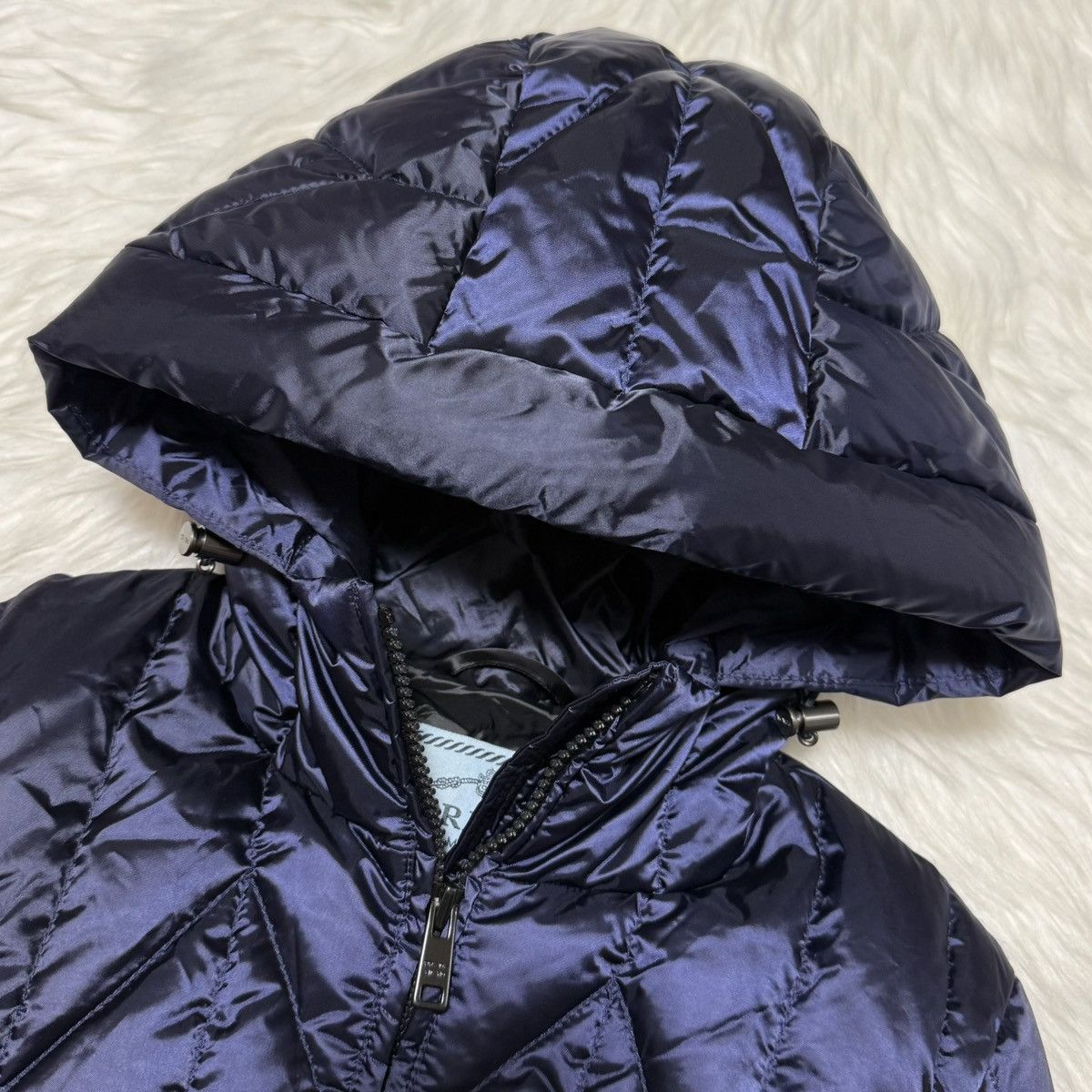 Prada Authentic Prada Leather Triangle Logo Hooded Down Jacket 38 Size XS / US 0-2 / IT 36-38 - 11 Thumbnail