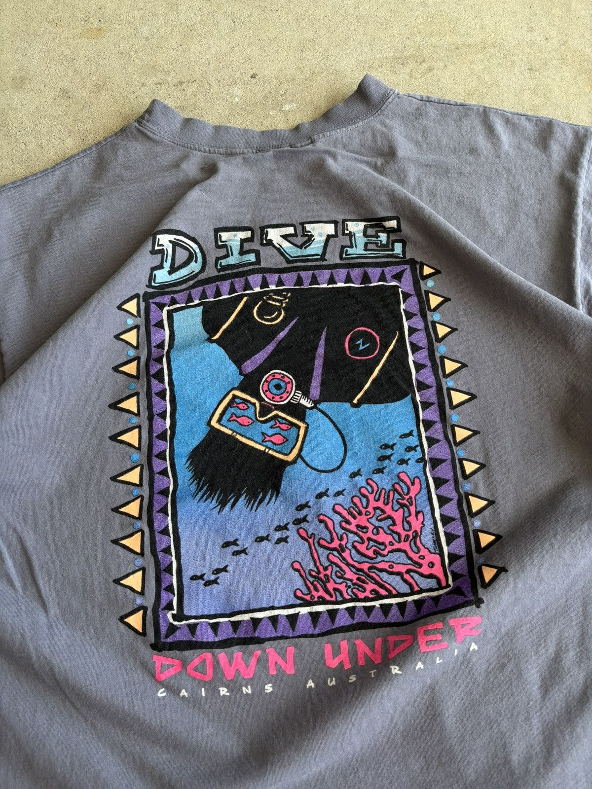Other Vintage 90s Dive Done Under Caines Australia Boxy Scuba Tee Size US XL / EU 56 / 4 - 3 Thumbnail