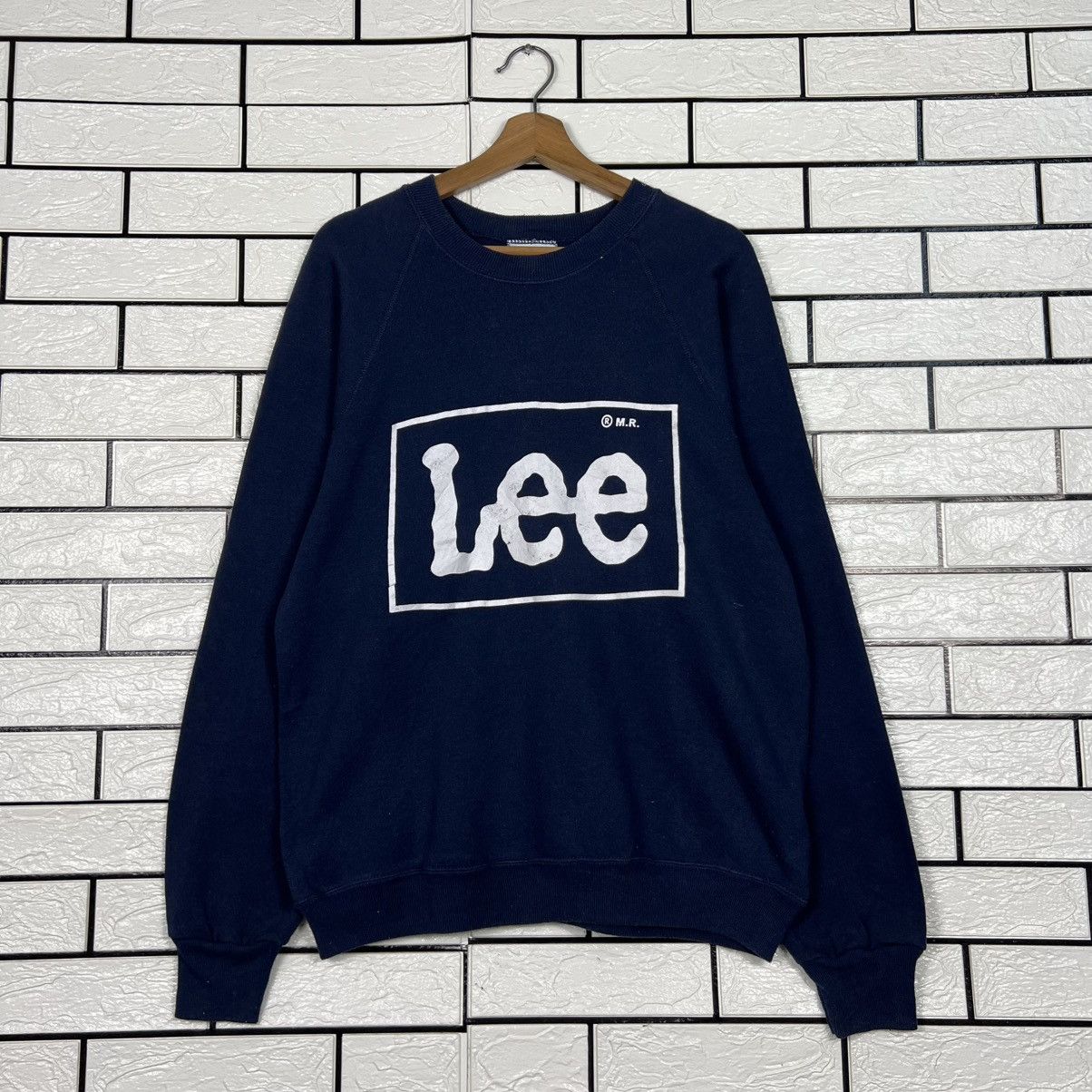 Lee Vintage 90's LEE Made in Usa Big Logo Sweatshirt #3966-C181 Size US L / EU 52-54 / 3 - 1 Thumbnail