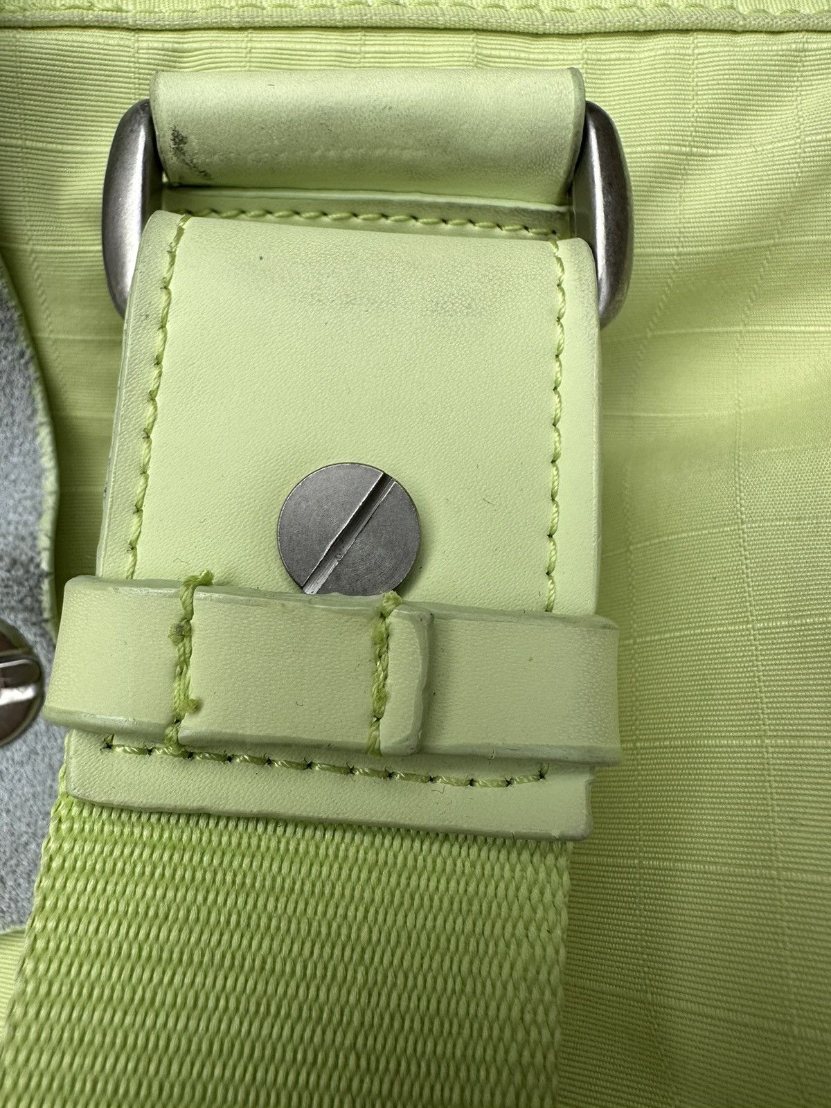 Oakley Crazy Vintage Oakley Heavy Duty Metal Frame Hand Bag drill Size ONE SIZE - 15 Thumbnail
