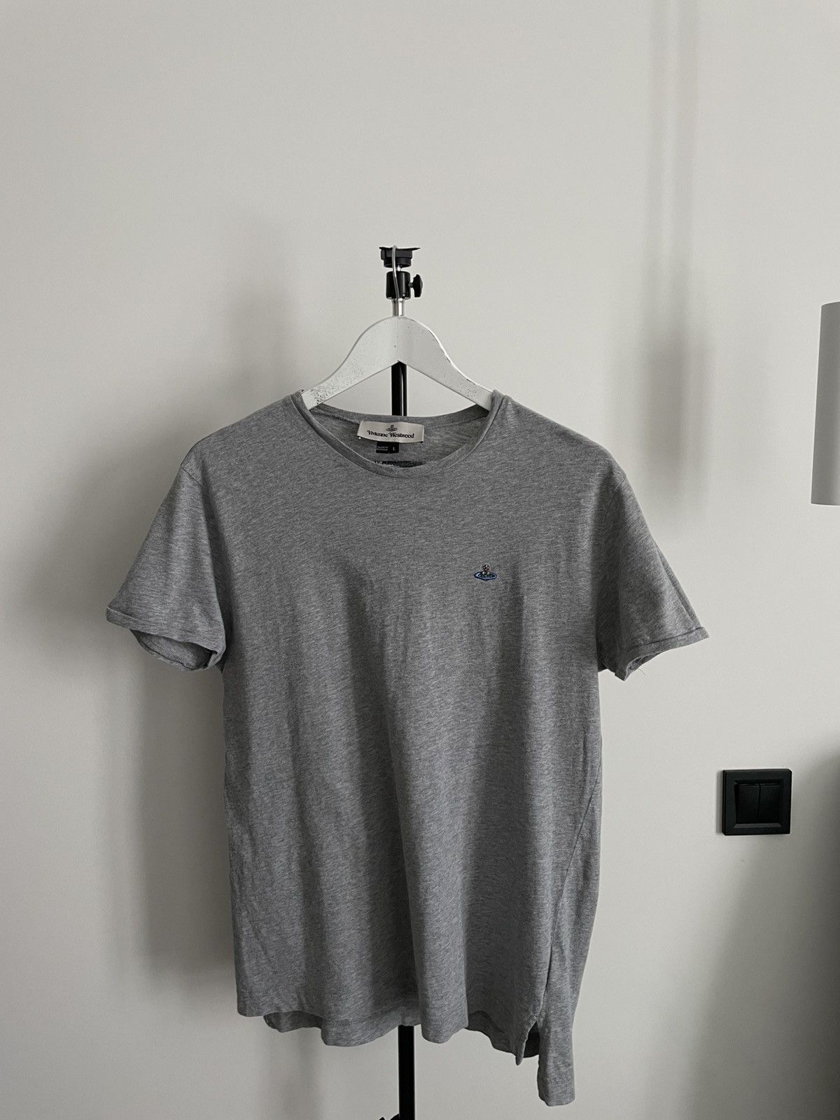 Vivienne Westwood Vivienne Westwood Gray Basic Short Sleeve T-Shirt RARE Size L / US 10 / IT 46 - 1 Thumbnail