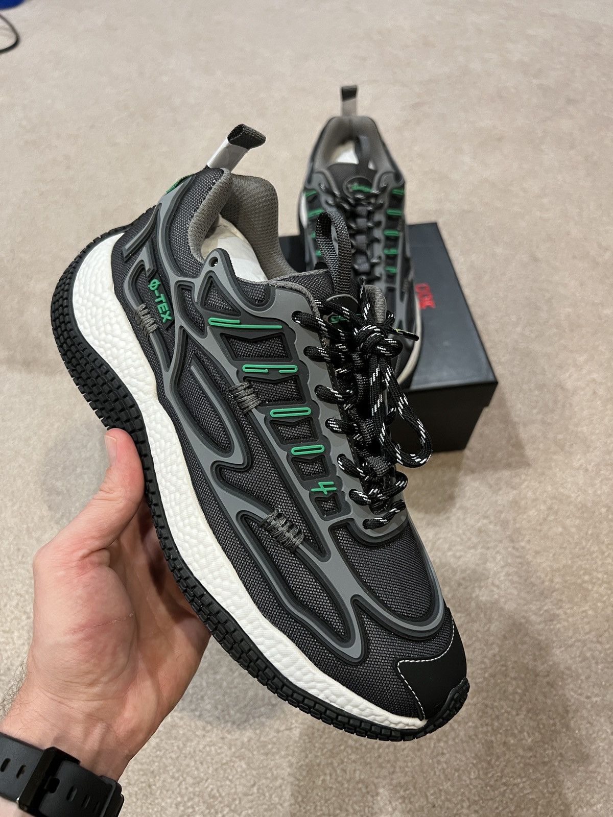 John Geiger John Geiger Cyber Matrix 004 Size US 10 / EU 43 - 4 Thumbnail