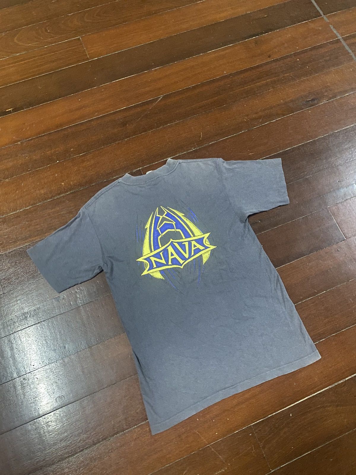 Quiksilver Vinatge Faded Nava Vintage Surfing Spellout Tshirt Size US M / EU 48-50 / 2 - 4 Thumbnail