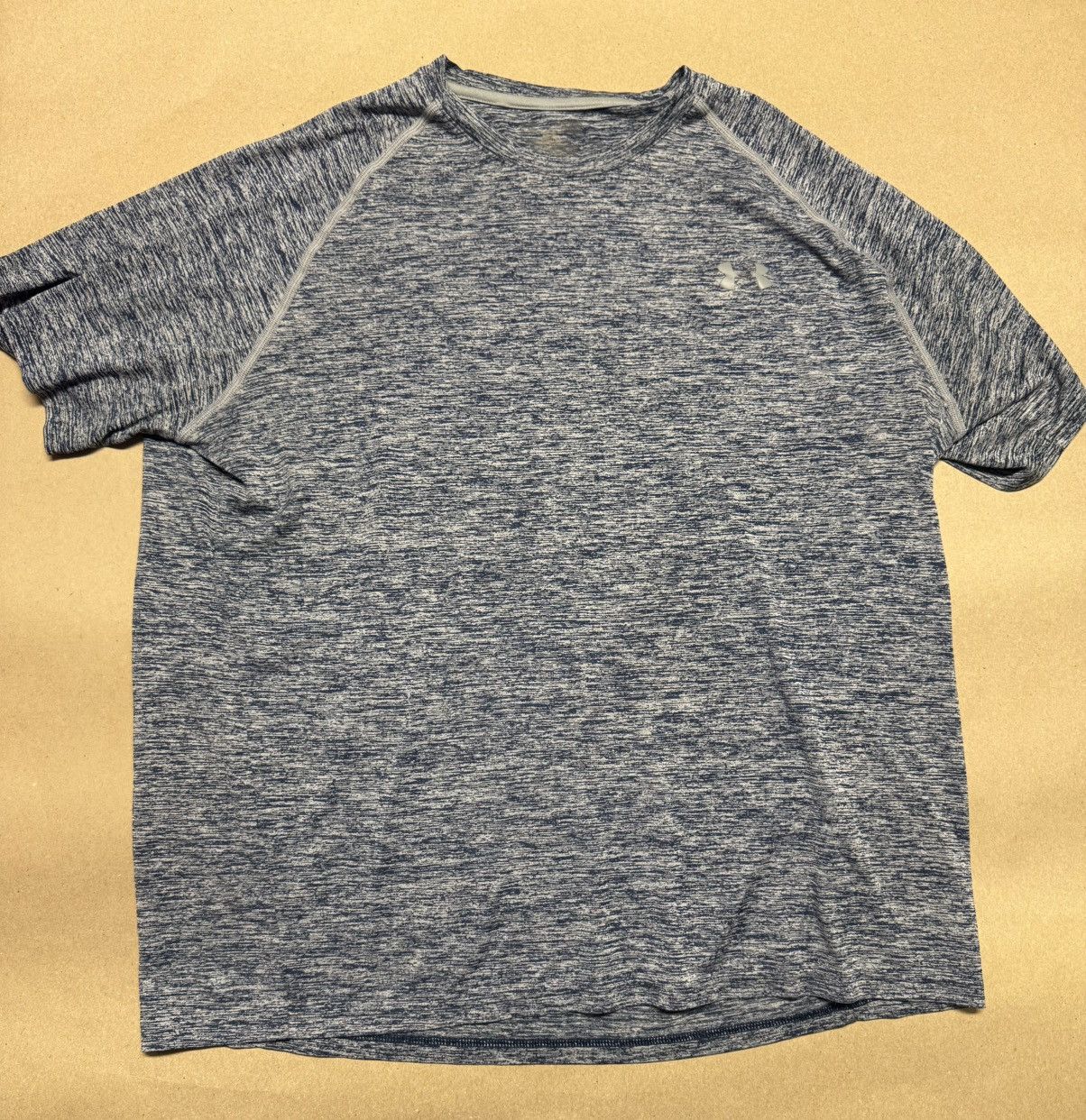 Under Armour Under Armour Heat Gear Loose Shirt Navy Blue size XL Rare! Size US XL / EU 56 / 4 - 1 Thumbnail