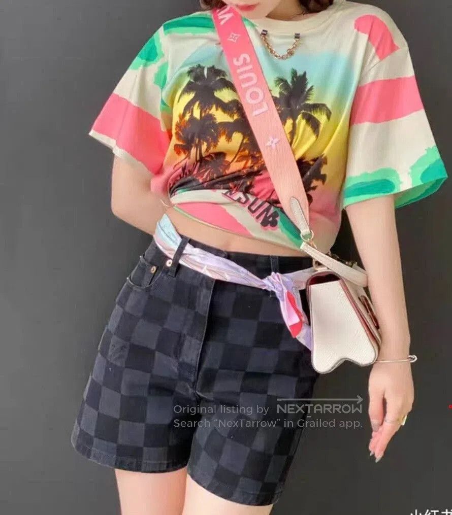 Louis Vuitton Louis Vuitton Colorful Palm Tree T. Size XL / US 12-14 / IT 48-50 - 1 Thumbnail