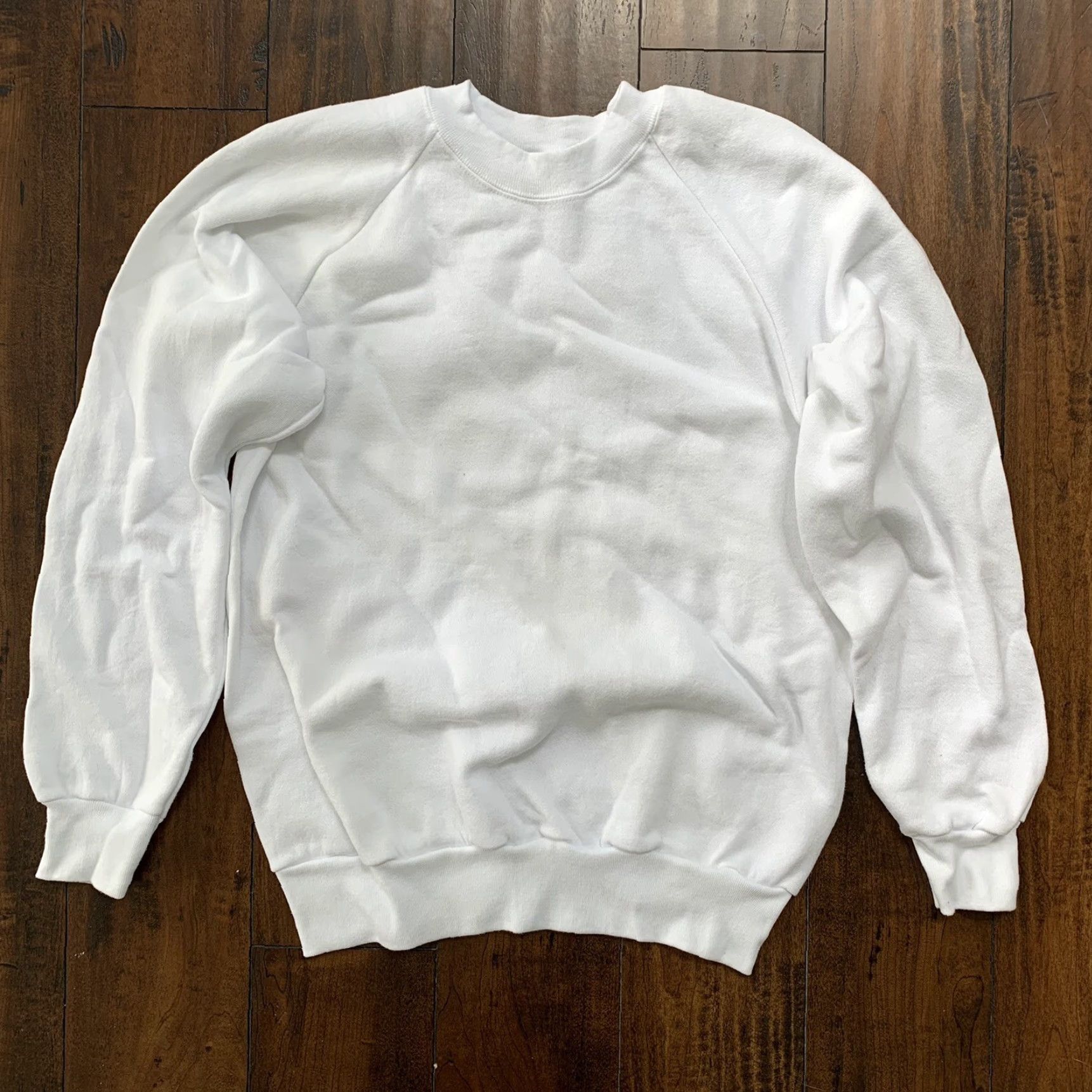 Vintage VINTAGE Oneita BLANK White Sweatshirt T-Shirt 90s Rap Jumper Crew Neck Mens L White 90s Vintage Men Size US L / EU 52-54 / 3 - 2 Thumbnail