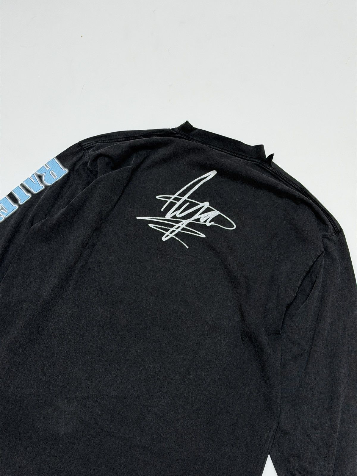 Balenciaga Balenciaga Aya Nakamura Longsleeve Tee Shirt Size US M / EU 48-50 / 2 - 5 Thumbnail