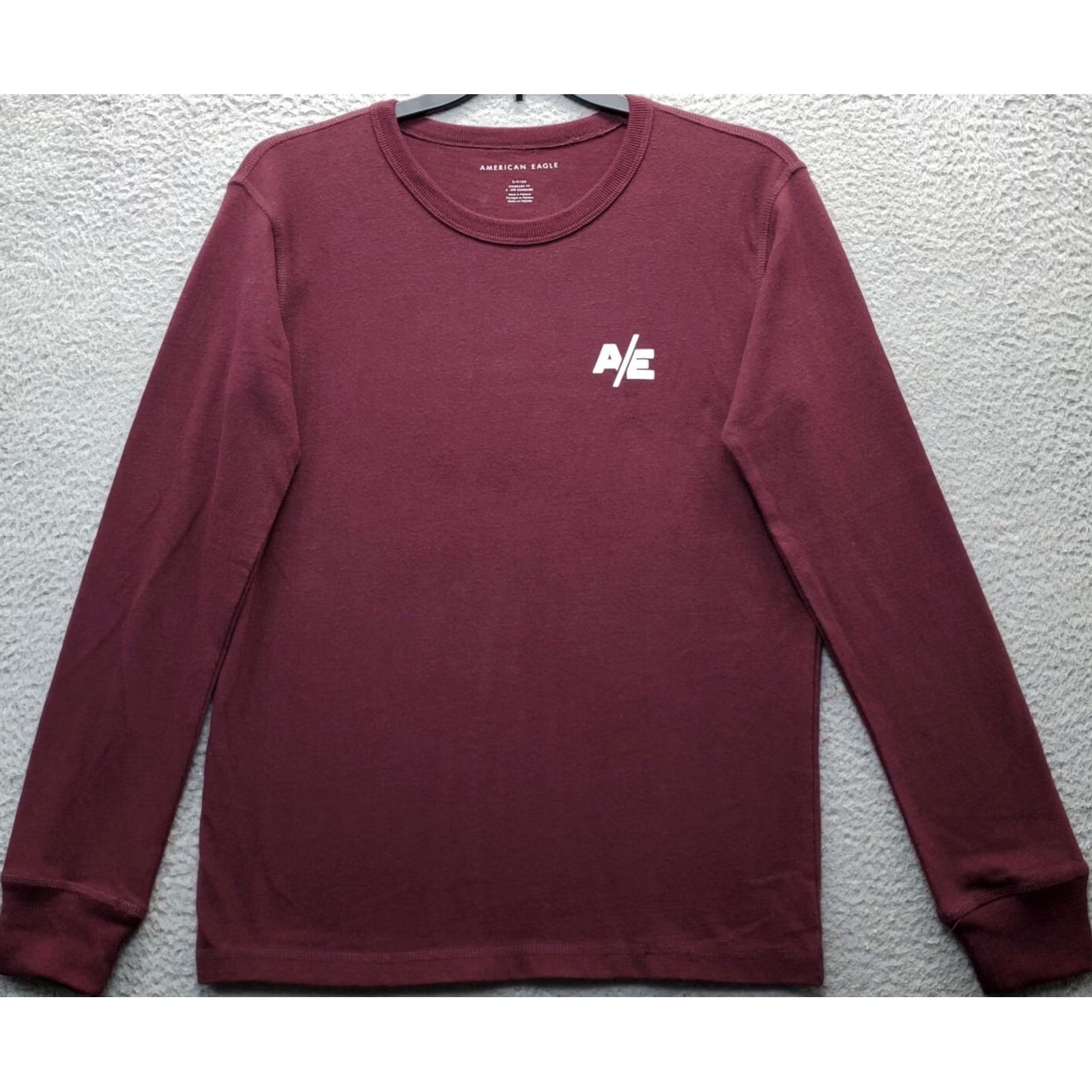 American Eagle Outfitters American Eagle Outfitters Shirt: Mens Size S Burgundy Crew-Neck Pullover Standard Fit Size US S / EU 44-46 / 1 - 2 Thumbnail