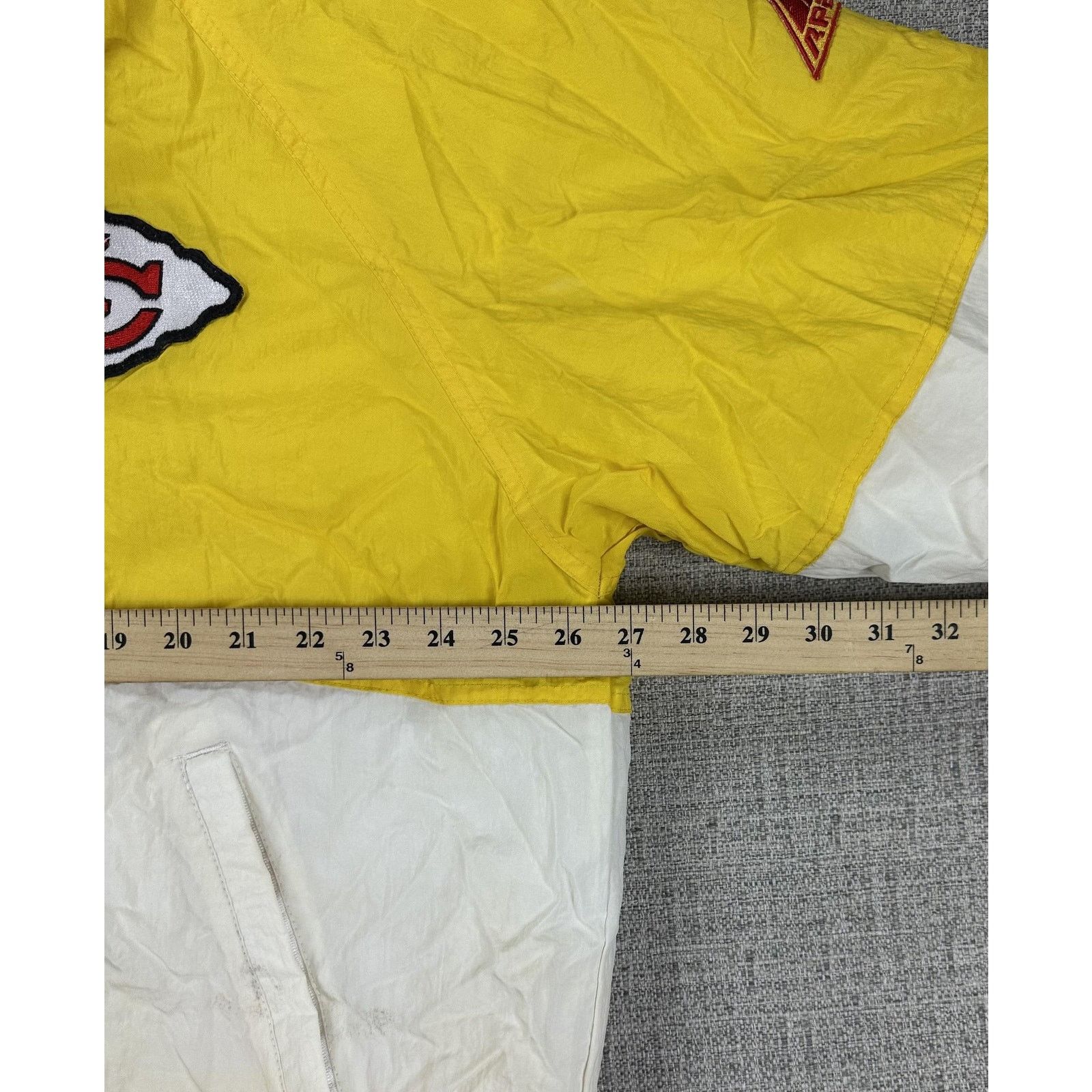 Apex One Vintage Kansas City Chiefs Puffer Jacket Apex One Hooded L Size US L / EU 52-54 / 3 - 5 Thumbnail
