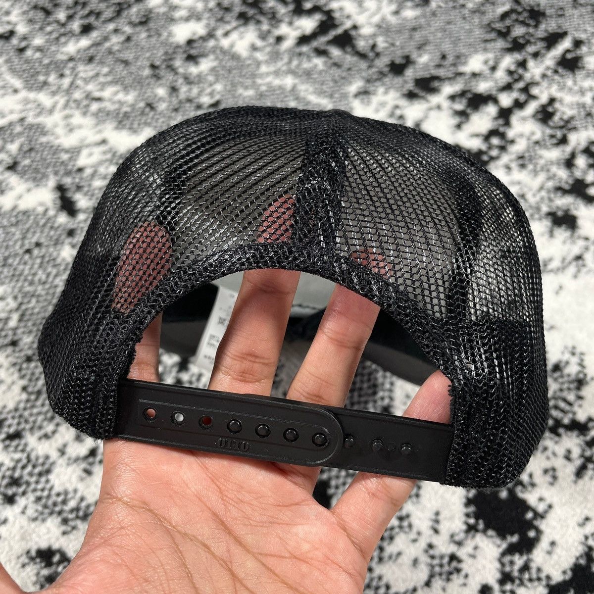Kapital KAPITAL PEARL CLUTCHER PT TRACK CAP Size ONE SIZE - 5 Thumbnail