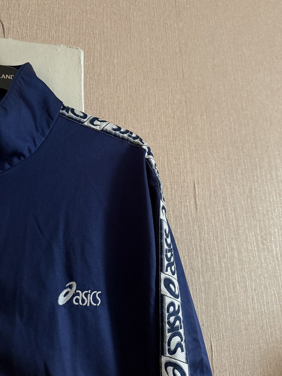 Asics Vintage Asics Spell Out Tape Track Jacket Size US L / EU 52-54 / 3 - 3 Thumbnail