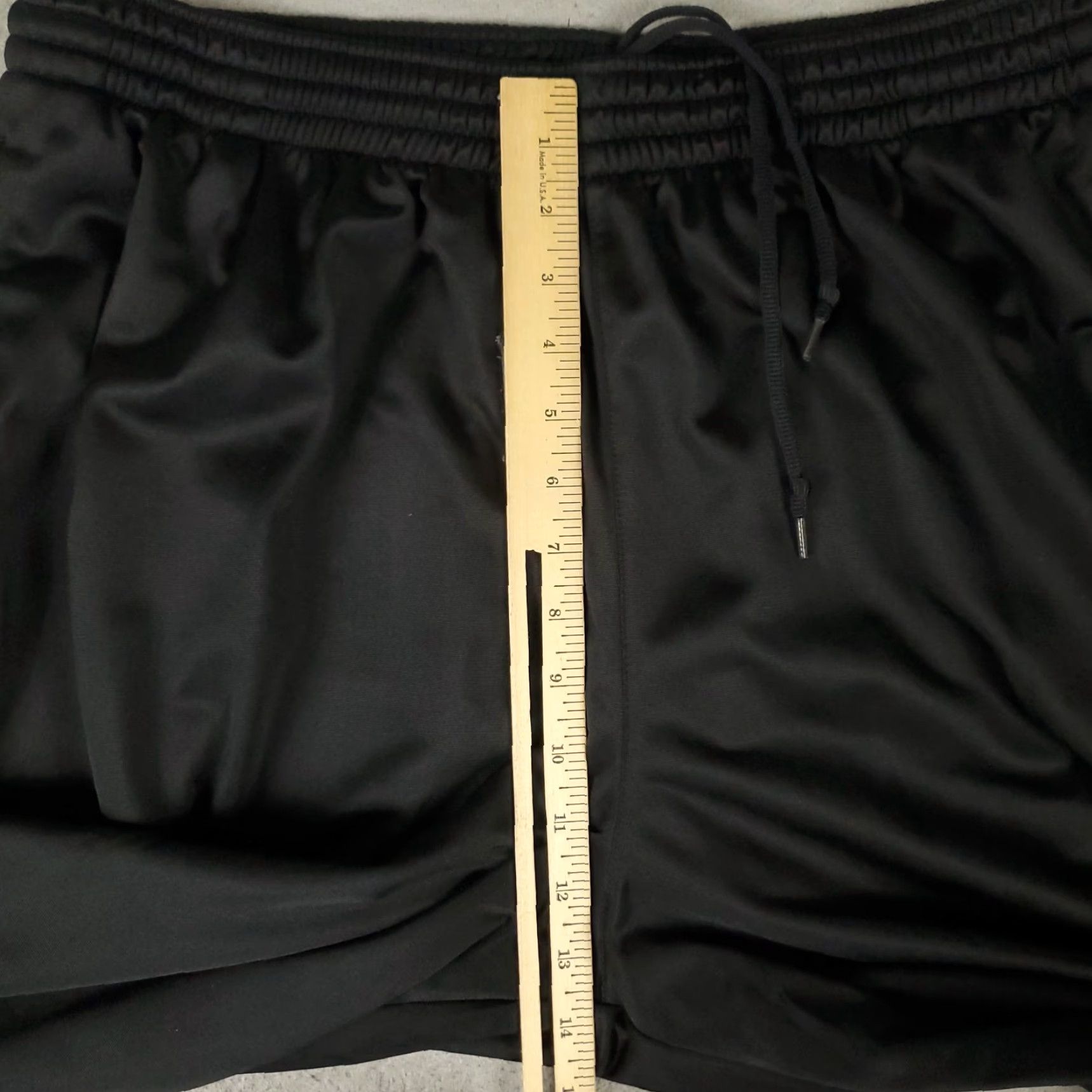 Nike Nike Pants Mens 2XL Black Vintage Sweatpants Joggers Ankle Zip Fitness Nylon Polyester Knit Swoosh Dri-Fit Regular Pockets Size US 39 - 5 Thumbnail