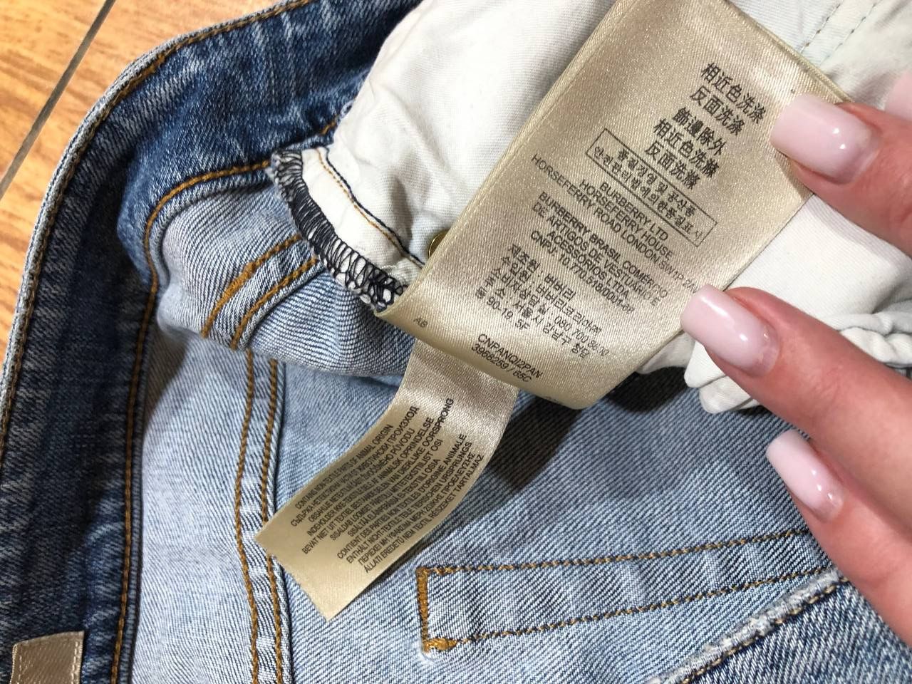 Burberry Vintage Burberry Streetwear Denim Shorts Size 28 Size 28" / US 6 / IT 42 - 6 Thumbnail