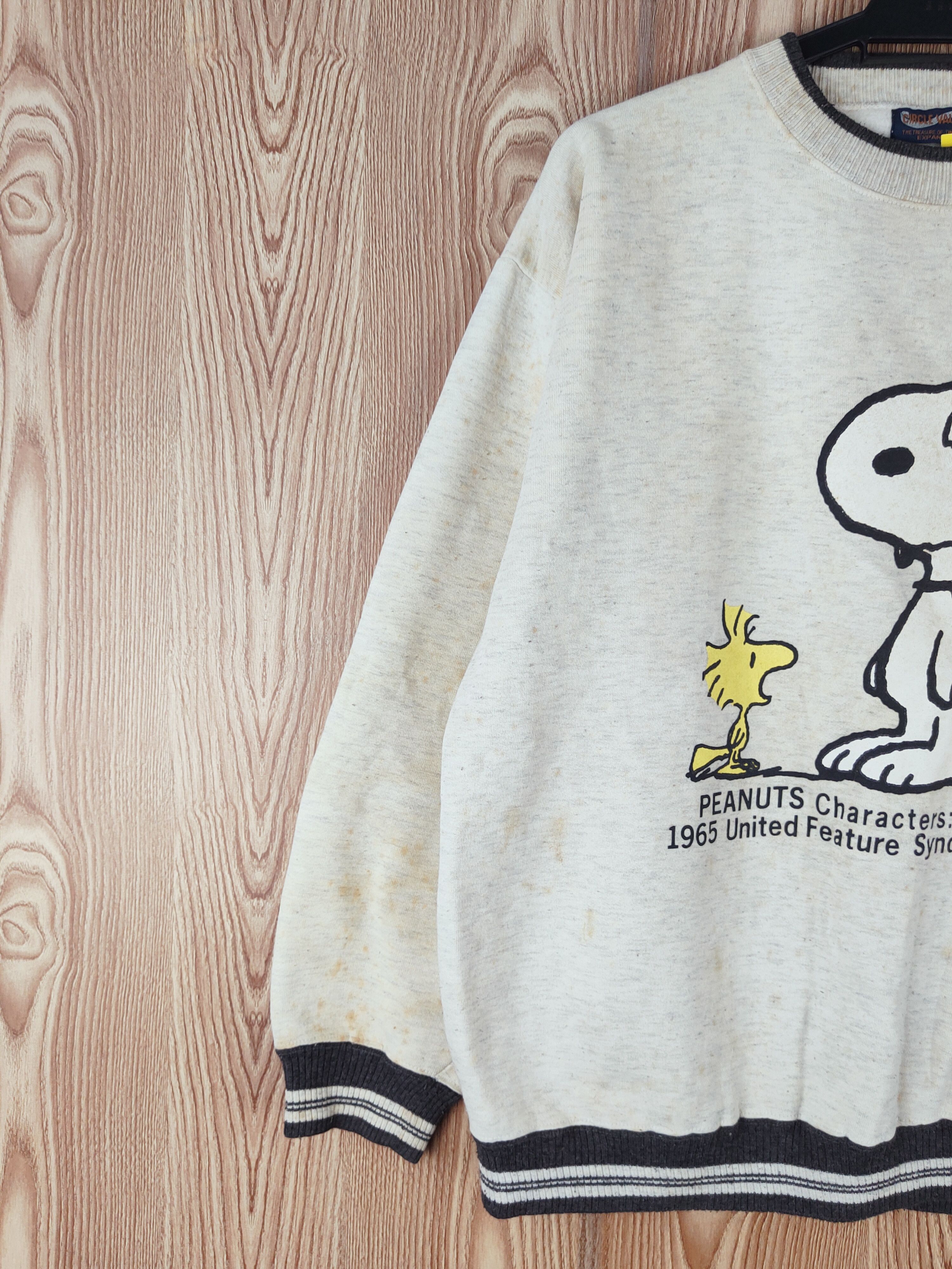 Cartoon Network × Peanuts × Vintage Circle Vault Cream Peanuts Sweatshirts #W029 Size US M / EU 48-50 / 2 - 4 Thumbnail