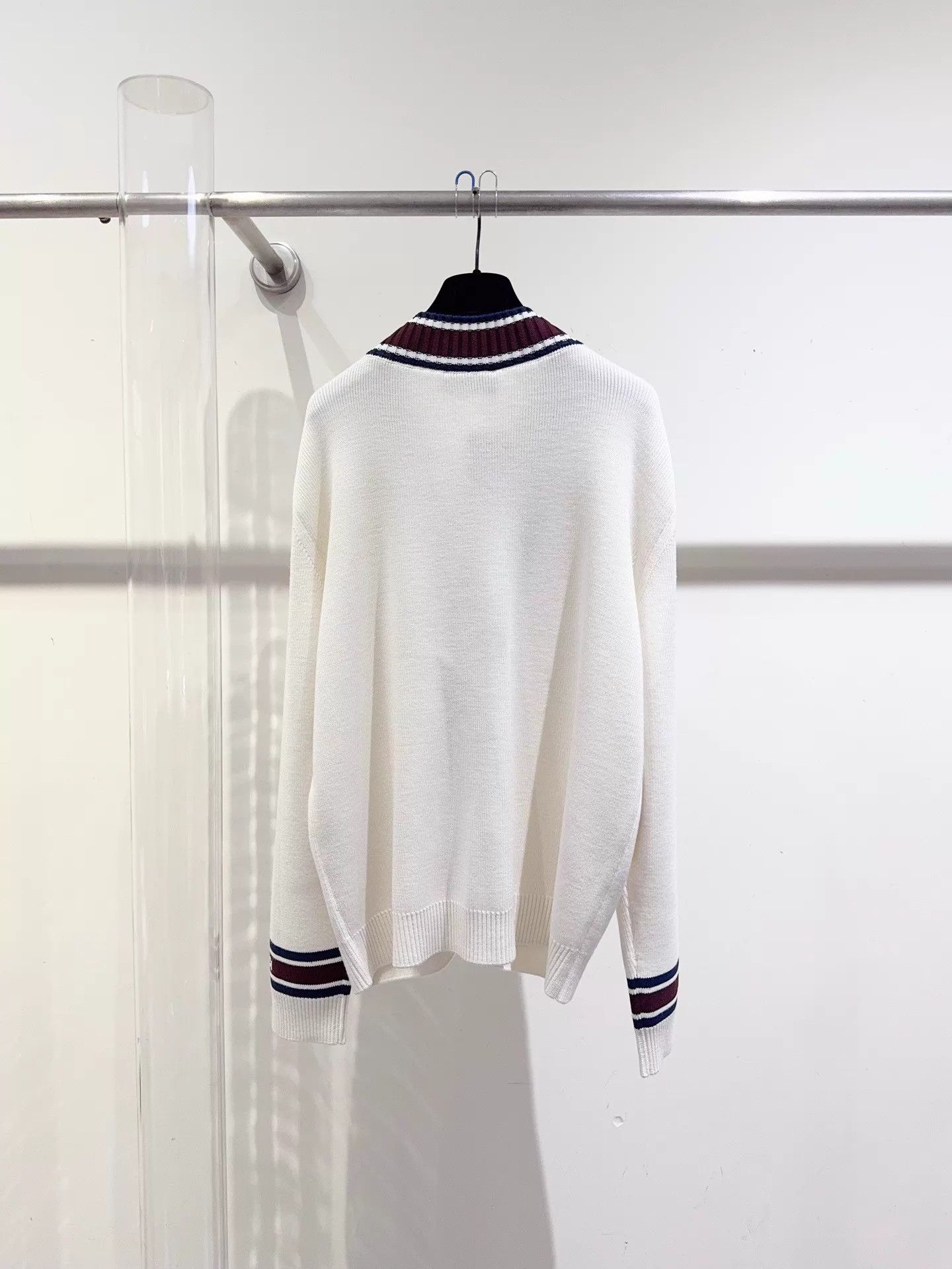 Gucci Gucci 25 SS Preppy Cardigan M New With Tags Cuff Logo Size M / US 6-8 / IT 42-44 - 3 Thumbnail