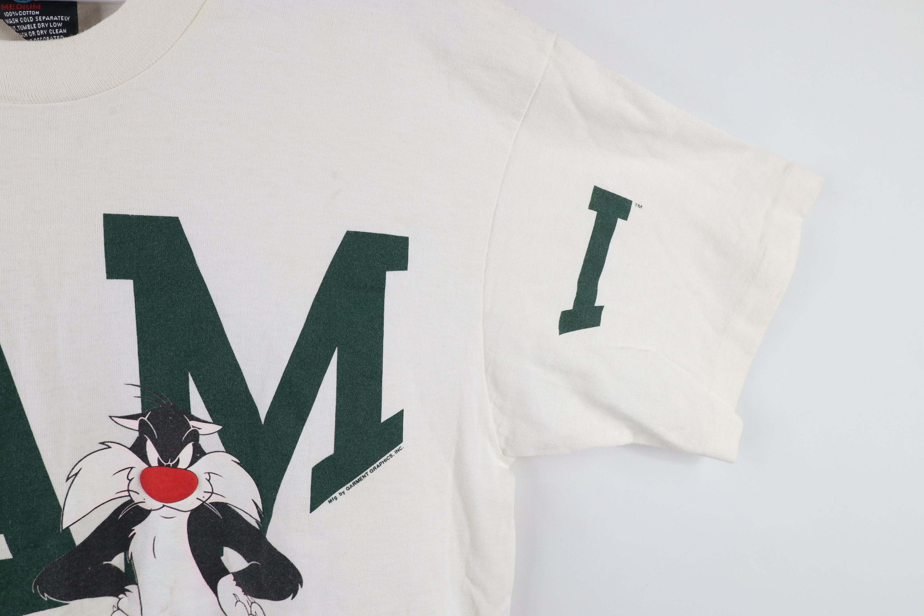 Vintage Vintage 90s Looney Tunes University of Miami T-Shirt USA Size US M / EU 48-50 / 2 - 6 Thumbnail