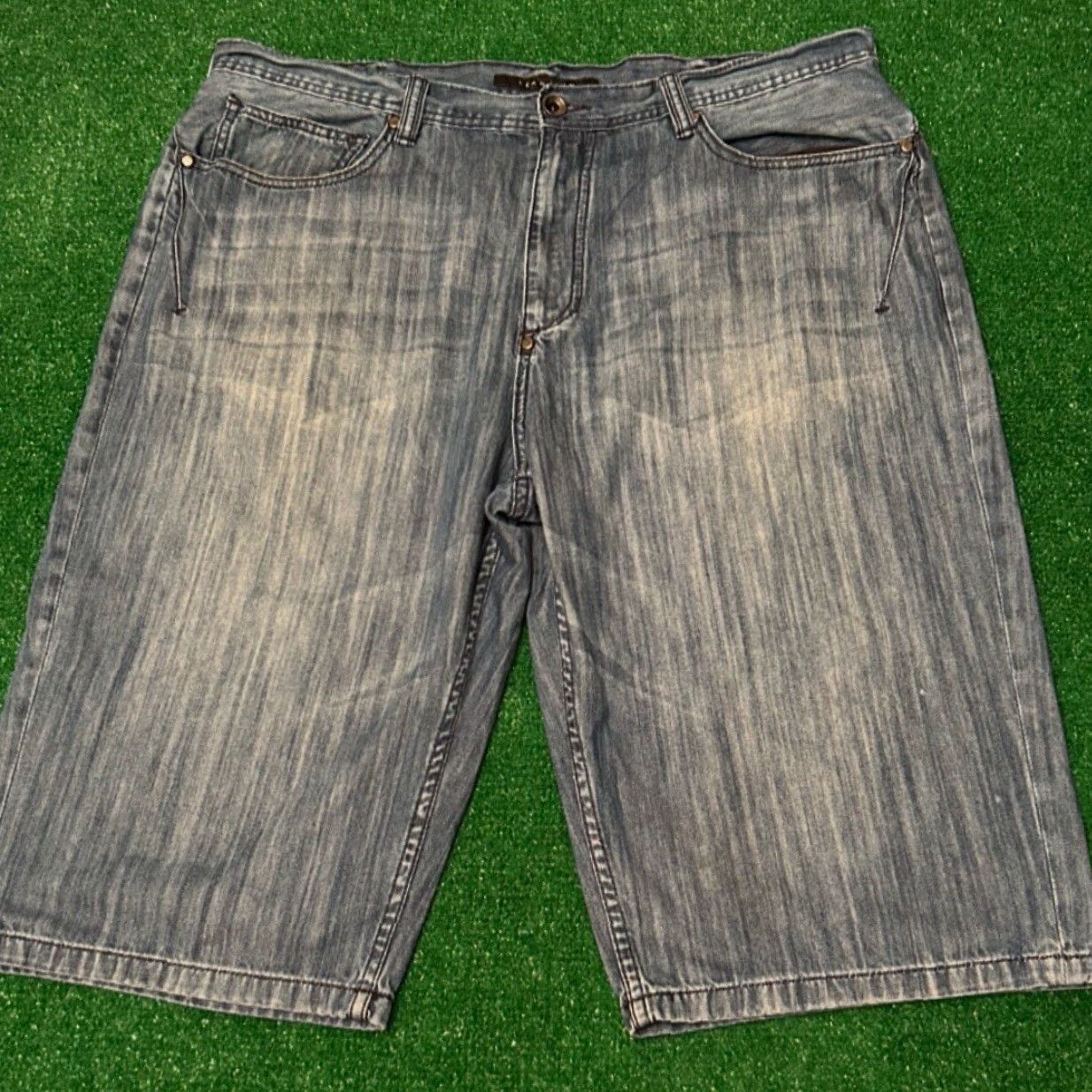 Sean John VINTAGE Sean John Baggy Hip Hop Skater Grunge Jeans Shorts Men Size 40 Jorts JNCO Skater Grunge Hip Hop Vintage Size US 40 / EU 56 - 4 Thumbnail
