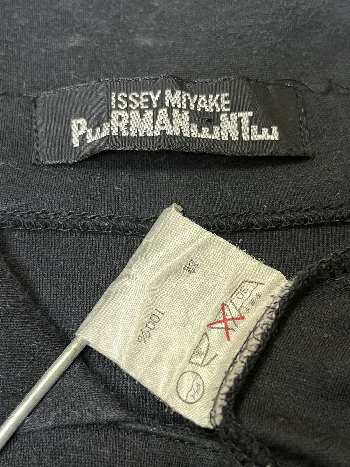 Issey Miyake ICONIC🔥VINTAGE ISSEY MIYAKE PERMANENTE LONGSLEEVE POLO SHIRT Size US S / EU 44-46 / 1 - 8 Thumbnail