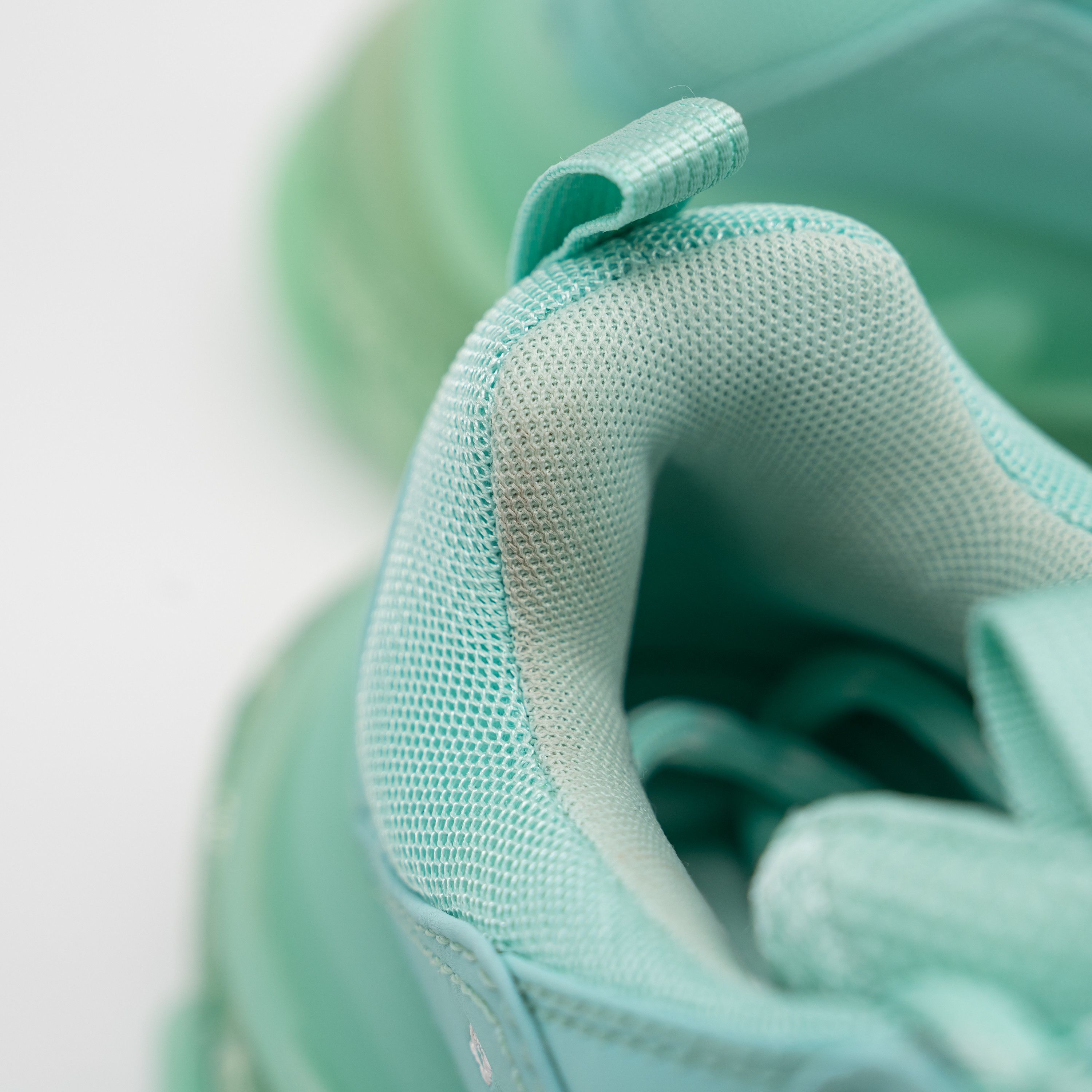 Balenciaga 37 EU / 7 US Balenciaga Triple S Sneakers Mint Green Size US 7 / IT 37 - 10 Thumbnail