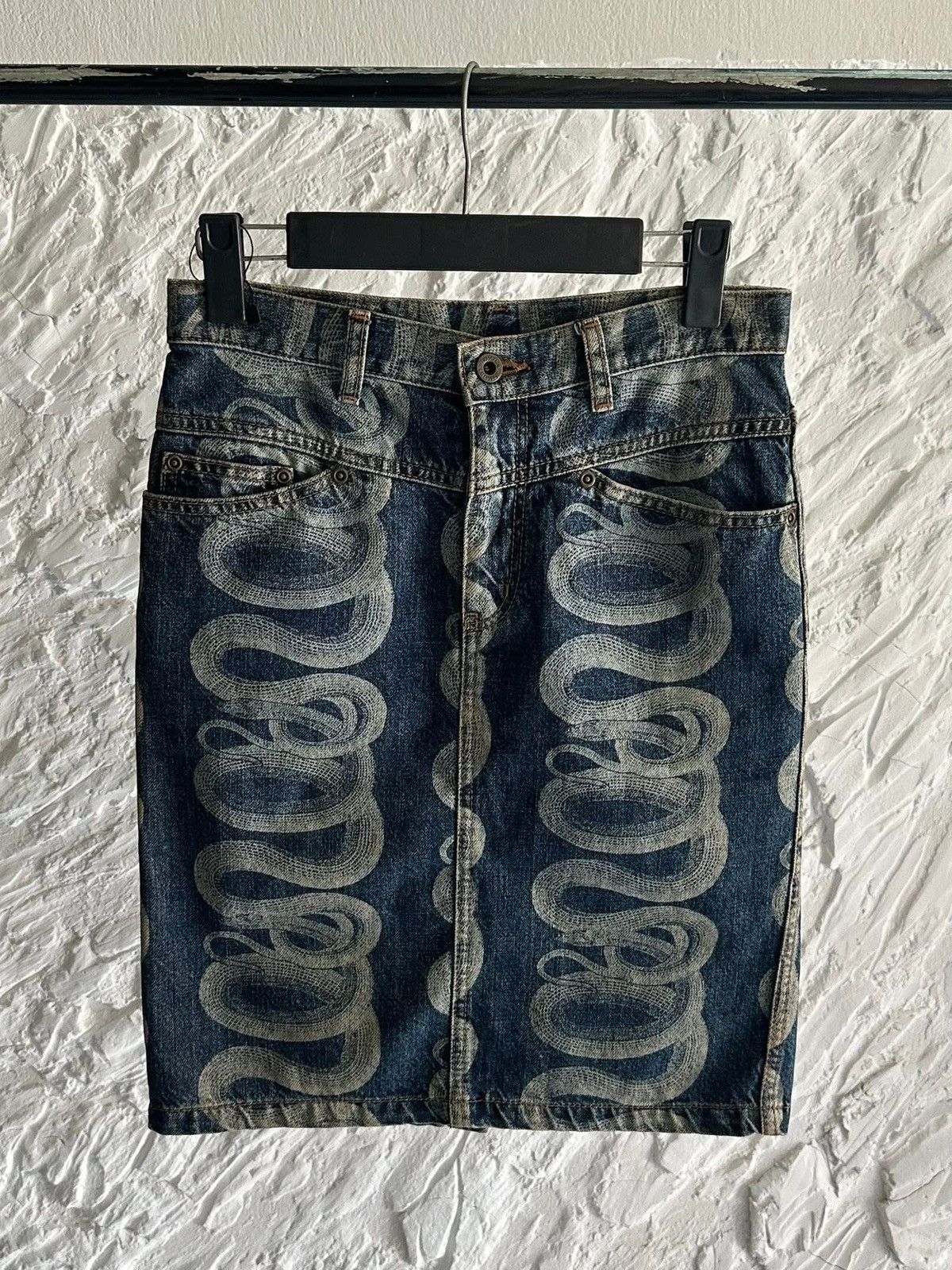 Hysteric Glamour 90s Iconic Hysteric Glamour Snake Print Skirt rare piece Size 27" / US 4 / IT 40 - 1 Thumbnail