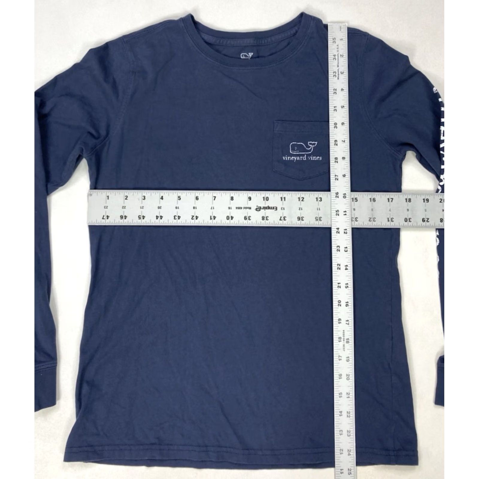 Vineyard Vines Vineyard Vines Pocket Graphic T-shirt Women XS Blue Logo White Long Sleeve Shirt Pullover Crew Neck Casual All Seasons Pockets Modern Size S / US 4 / IT 40 - 5 Thumbnail