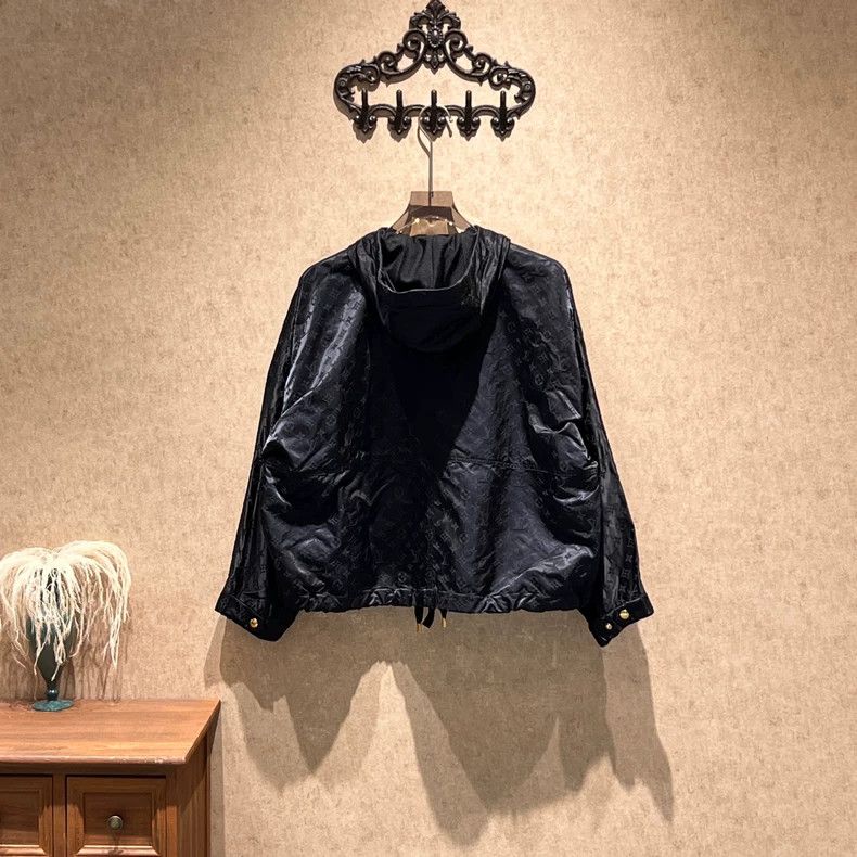 Louis Vuitton Louis Vuitton Black Old Flower Full Print Hooded Trooper J Size XS / US 0-2 / IT 36-38 - 2 Thumbnail