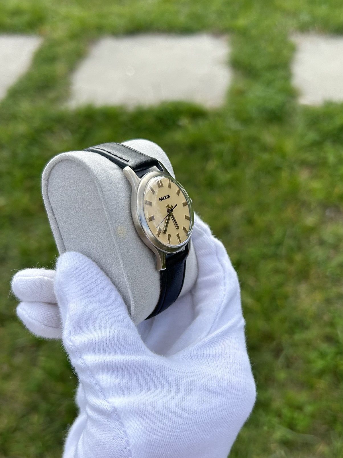 Vintage Vintage Watch Raketa Soviet USSR Mechanical Wristwatch 1950s Size ONE SIZE - 6 Thumbnail