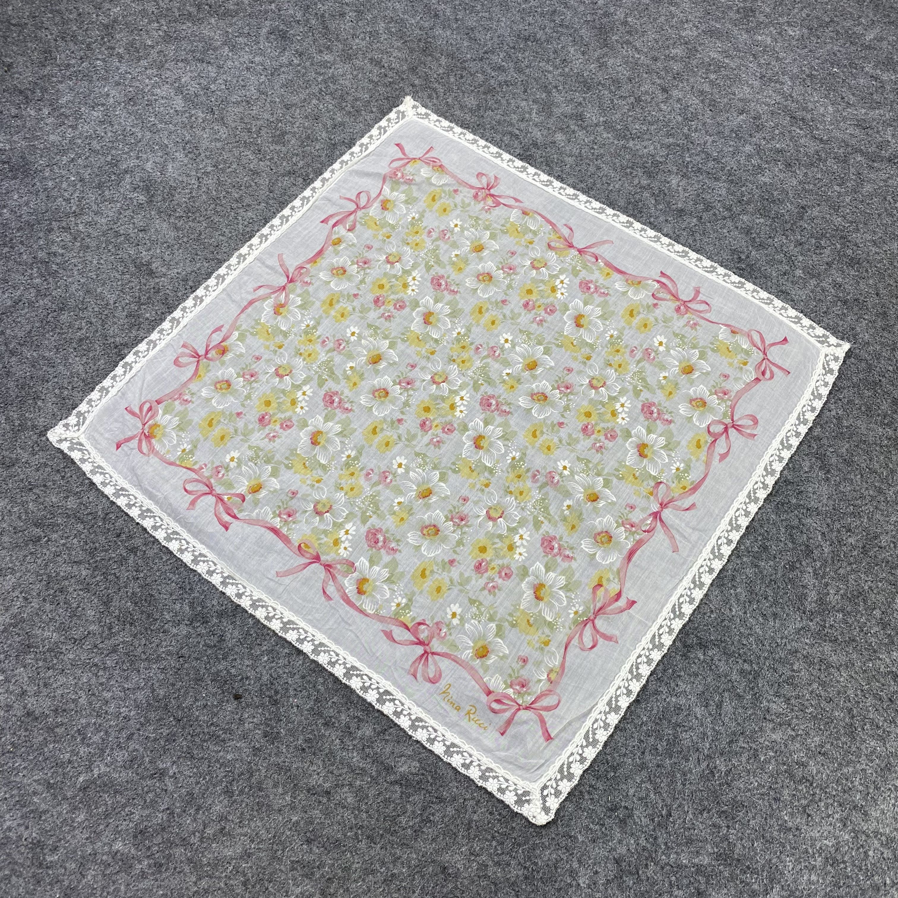 Nina Ricci Nina Ricci Handkerchief / Bandana / Neckerchief-B2304 Size ONE SIZE - 4 Thumbnail