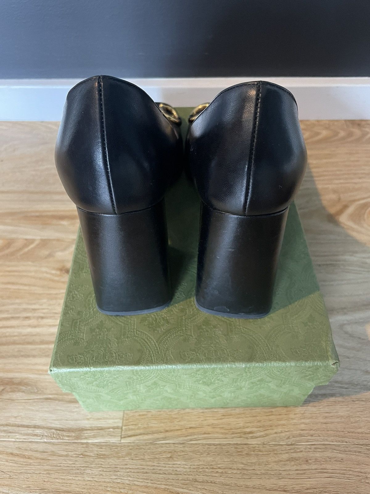 Gucci Black Gucci Pumps with the Horse and Gold Plated 4 inch Heel Size US 11 / IT 41 - 5 Thumbnail