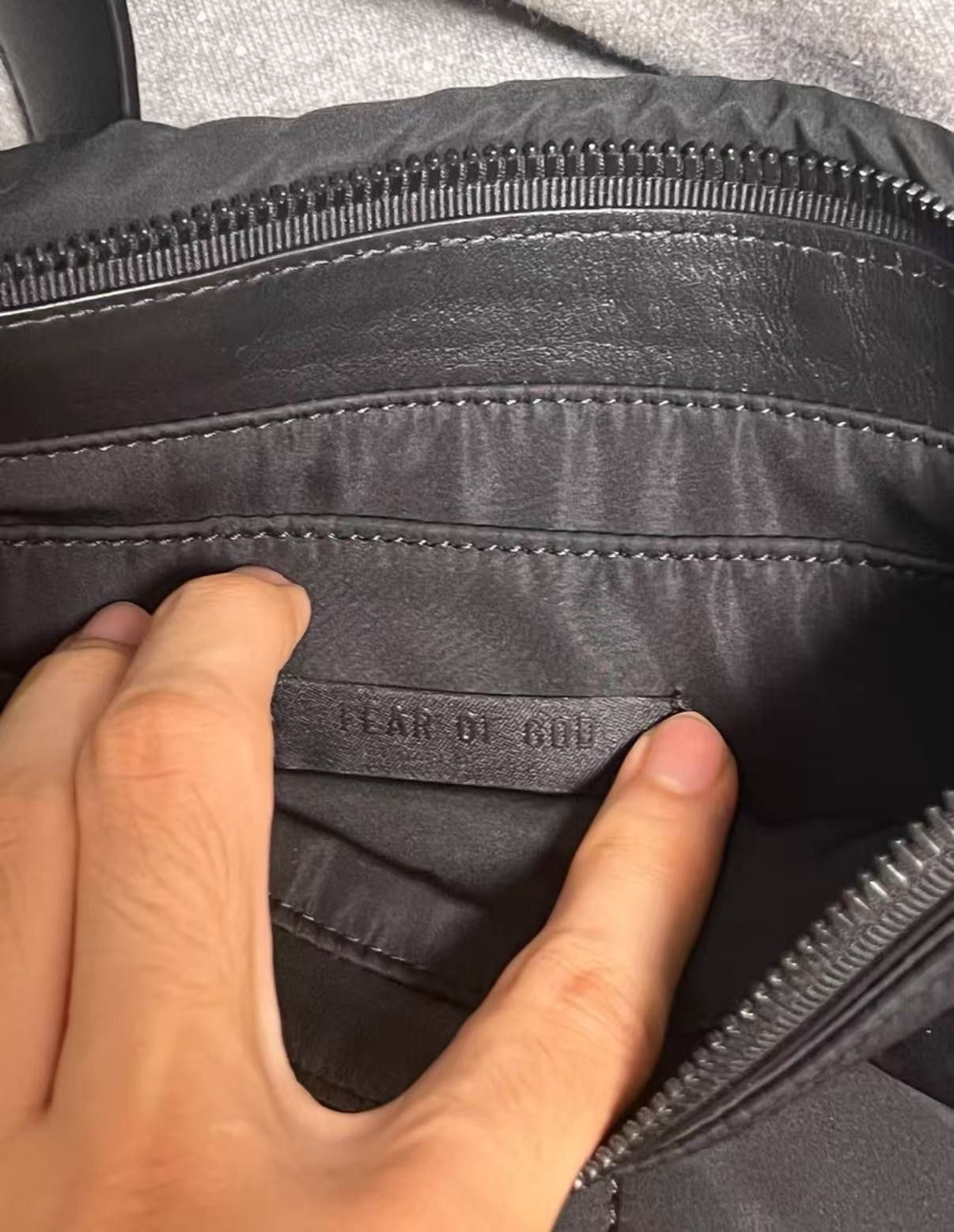Fear of God nylon postmail cross bag Size 32 - 2 Thumbnail
