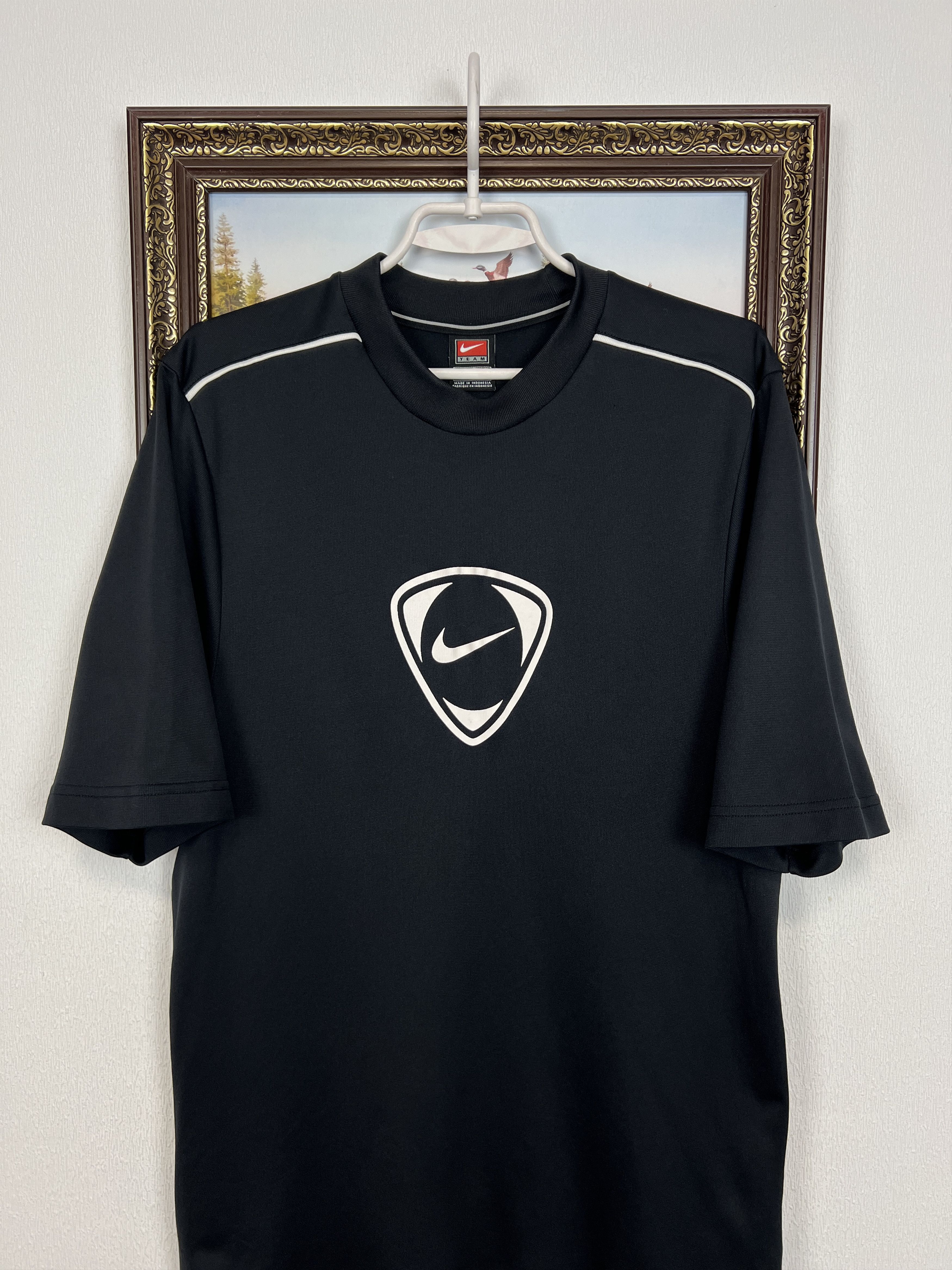 Nike Vintage Nike Football Template Big Logo Shirt Black Size US L / EU 52-54 / 3 - 2 Thumbnail