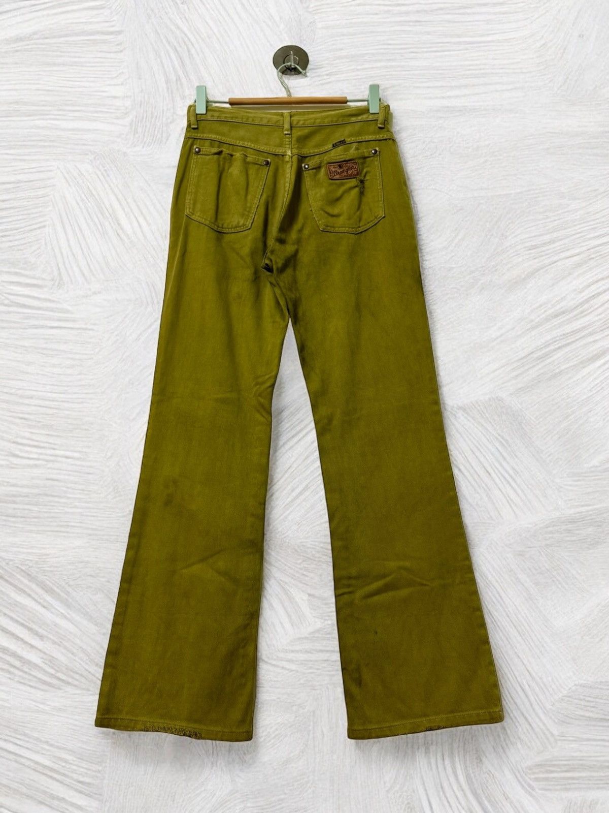 Japanese Brand FLARE BLUE BELL LADY WRANGLER GREEN BOOY CUT JEANS Size US 28 / EU 44 - 2 Thumbnail