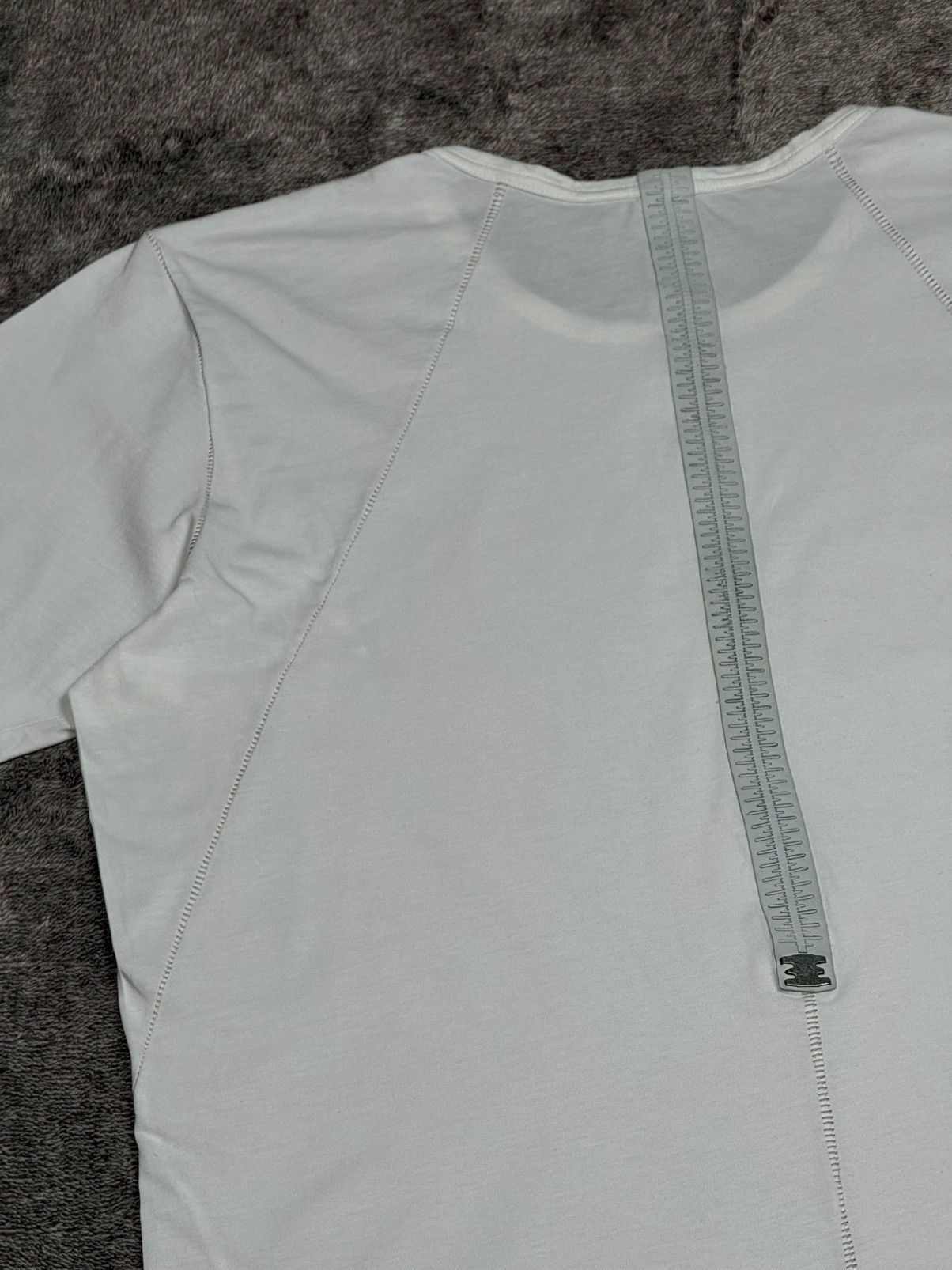 Isaac Sellam Experience 69 by Isaac Sellam Men’s White Loyal Tee Shirt Size L Size US L / EU 52-54 / 3 - 16 Thumbnail