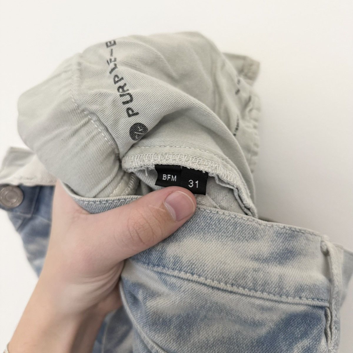 Purple Brand Purple Brand P001 Blue Fatigue Marble Faded Distressed Jeans Size US 31 - 12 Thumbnail
