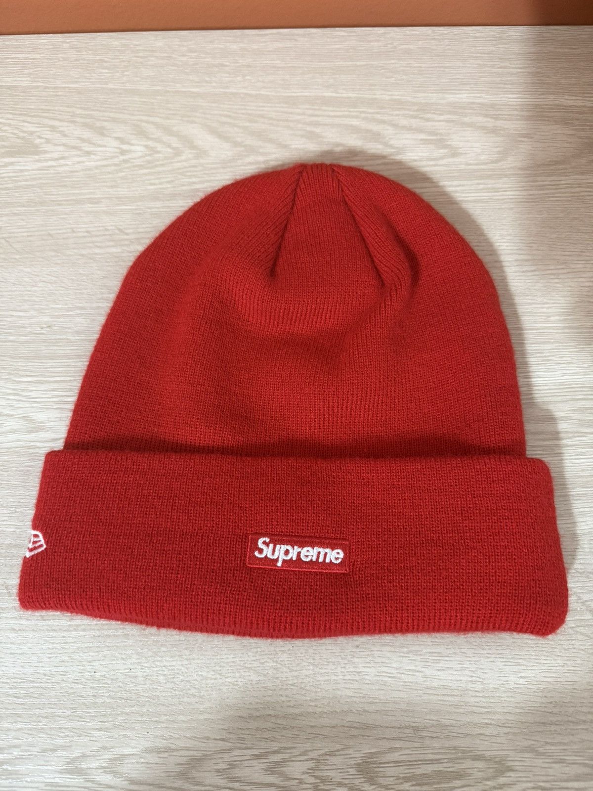 Supreme Supreme Chenile S-Logo New Era Beanie Size ONE SIZE - 2 Thumbnail