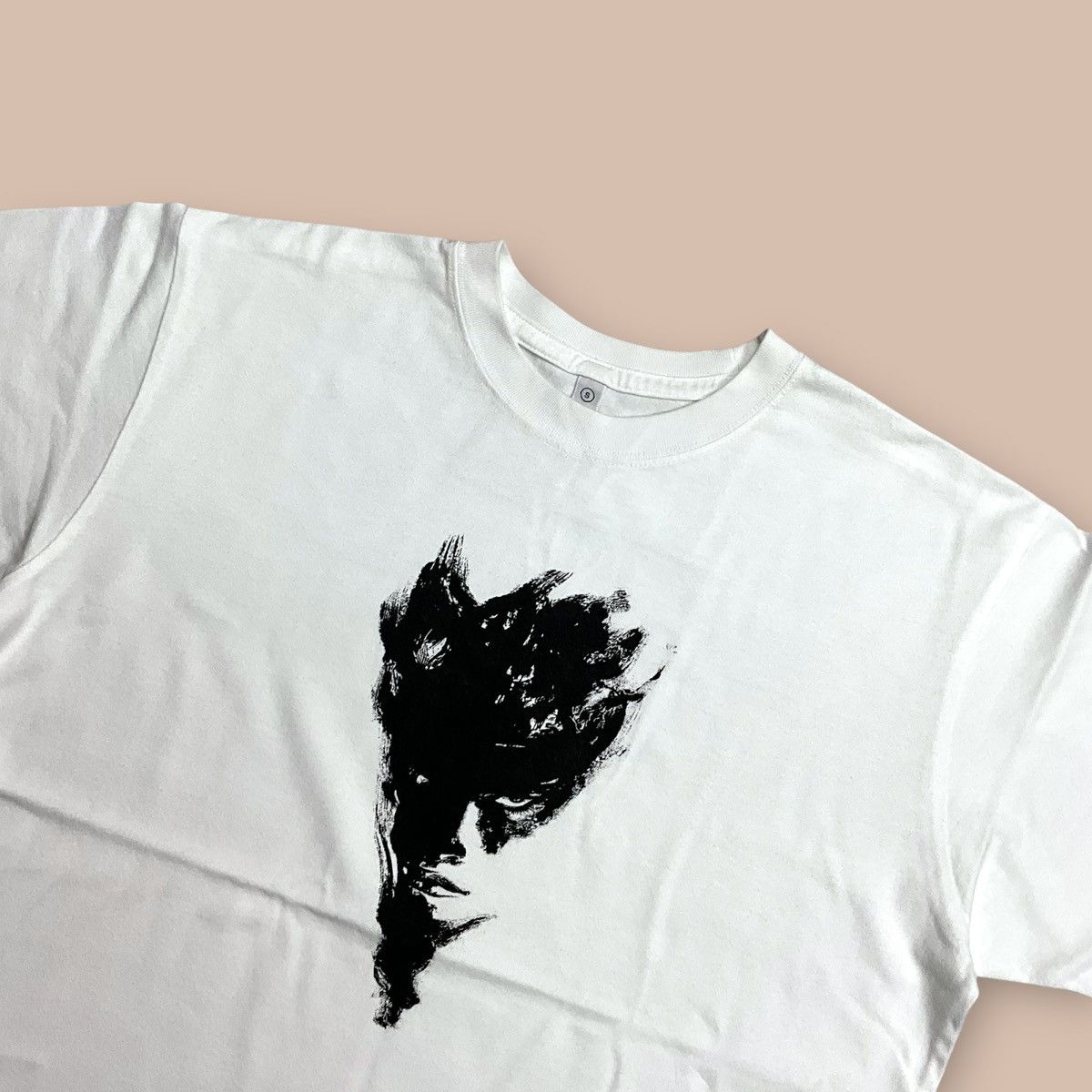 Anime Uniqlo X I.T. Planning Takehiko Inoue “Vagabond” Tee Size US S / EU 44-46 / 1 - 3 Thumbnail